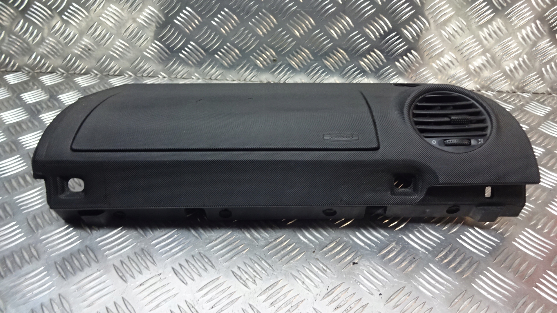 КРЫШКА ПАНЕЛИ VW NEW BEETLE 1C1858452