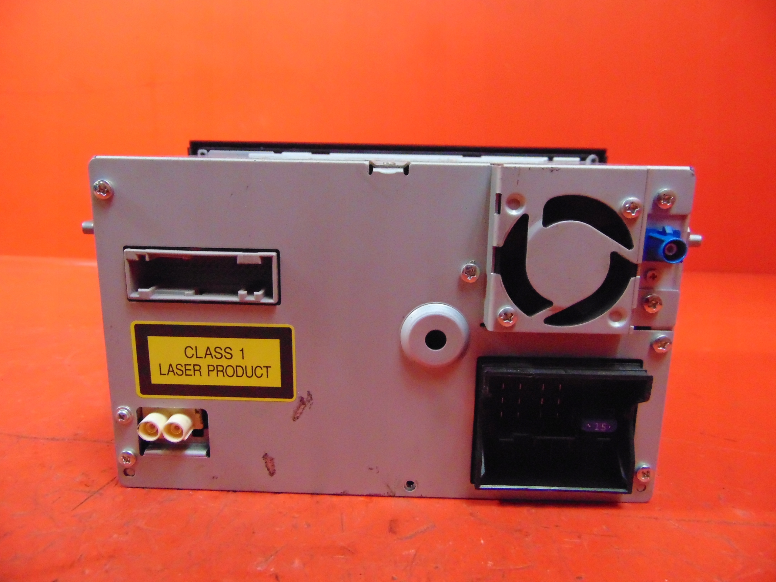 AUDI A4 B7 8E 8E2 B6 RADIO Navigation 8E0035192D