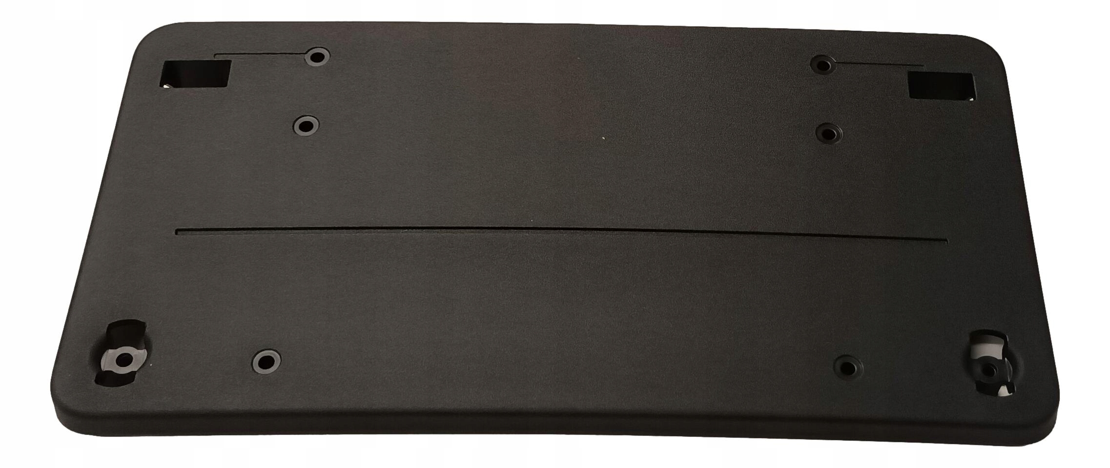 Mercedes Gla H247 Podložka registračnej tabuľky Oe