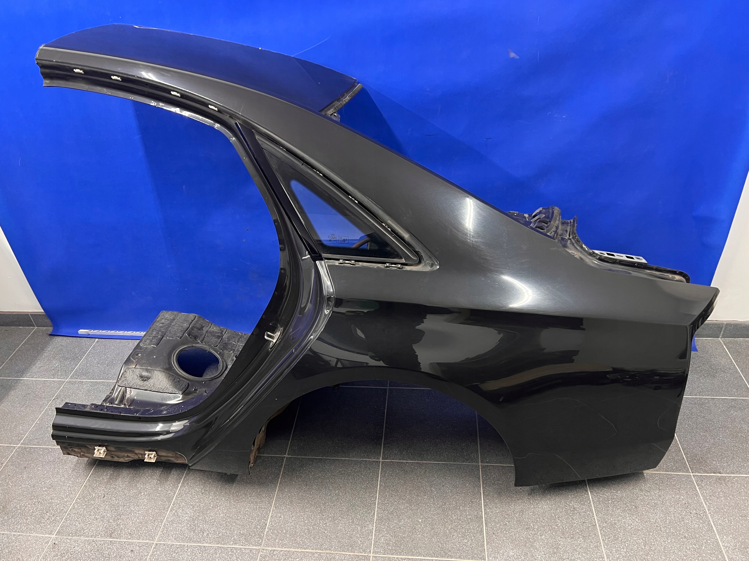 AUDI A8 D4 ЧЕТВЕРТЬ КРЫЛО ЛЕВЫЙ ЗАД. Lx7u