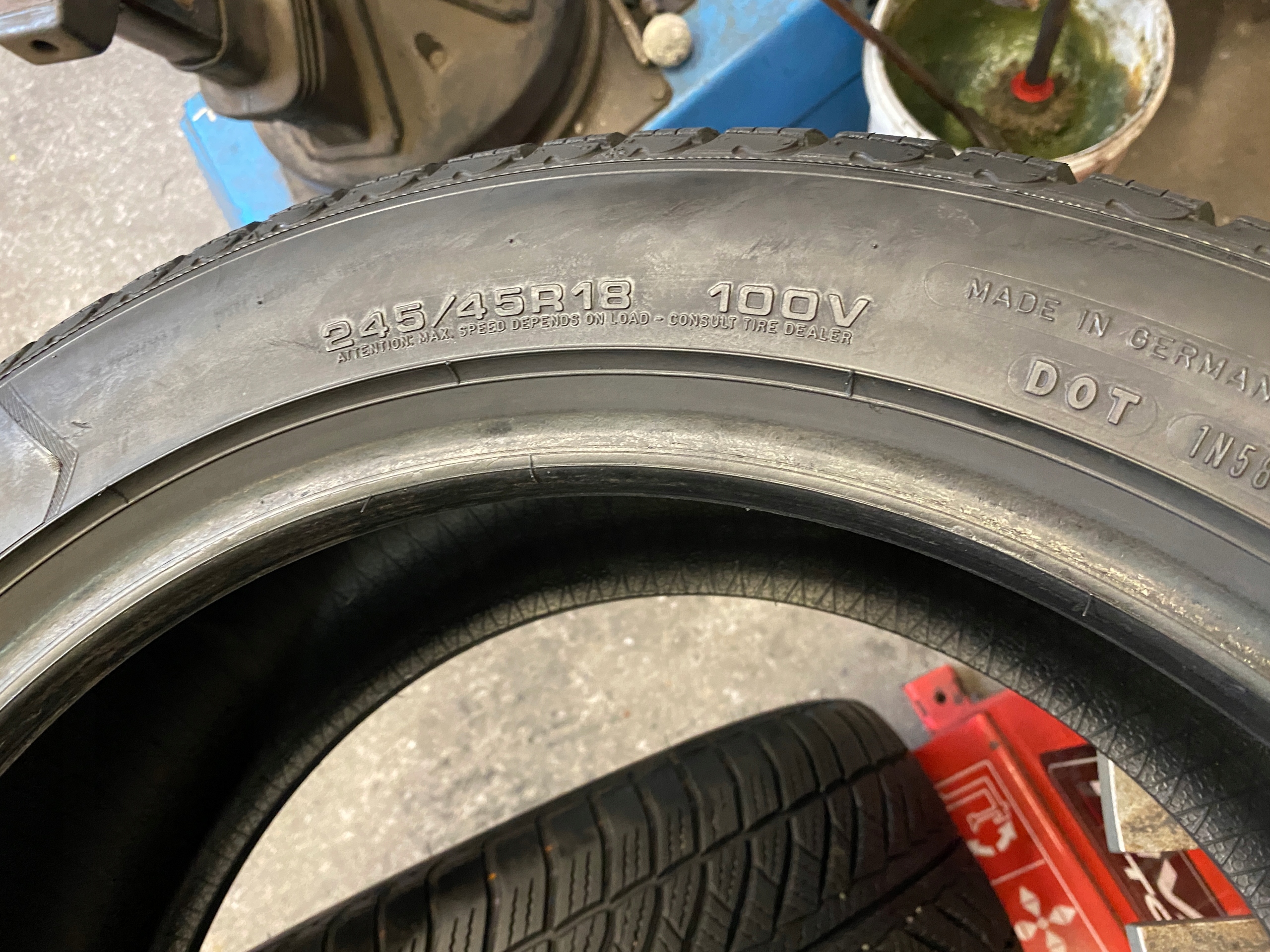 2 tyres winter 245/45R18 Goodyear UltraGrip 8 Performance 7mm 2023r