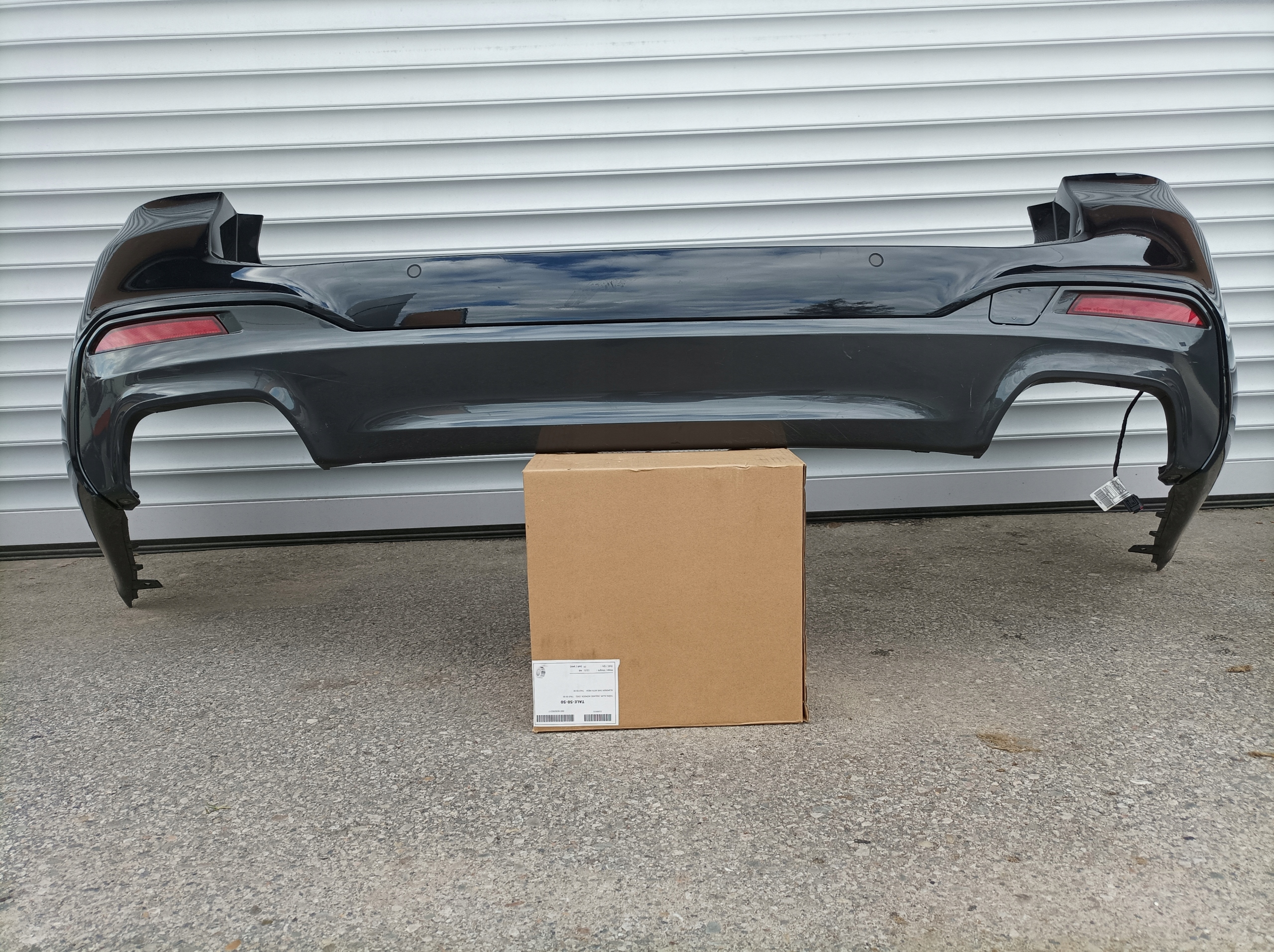 BMW 5 G31 bumper rear part m-packet bundle PDC M550 KOD LAKIERU 416