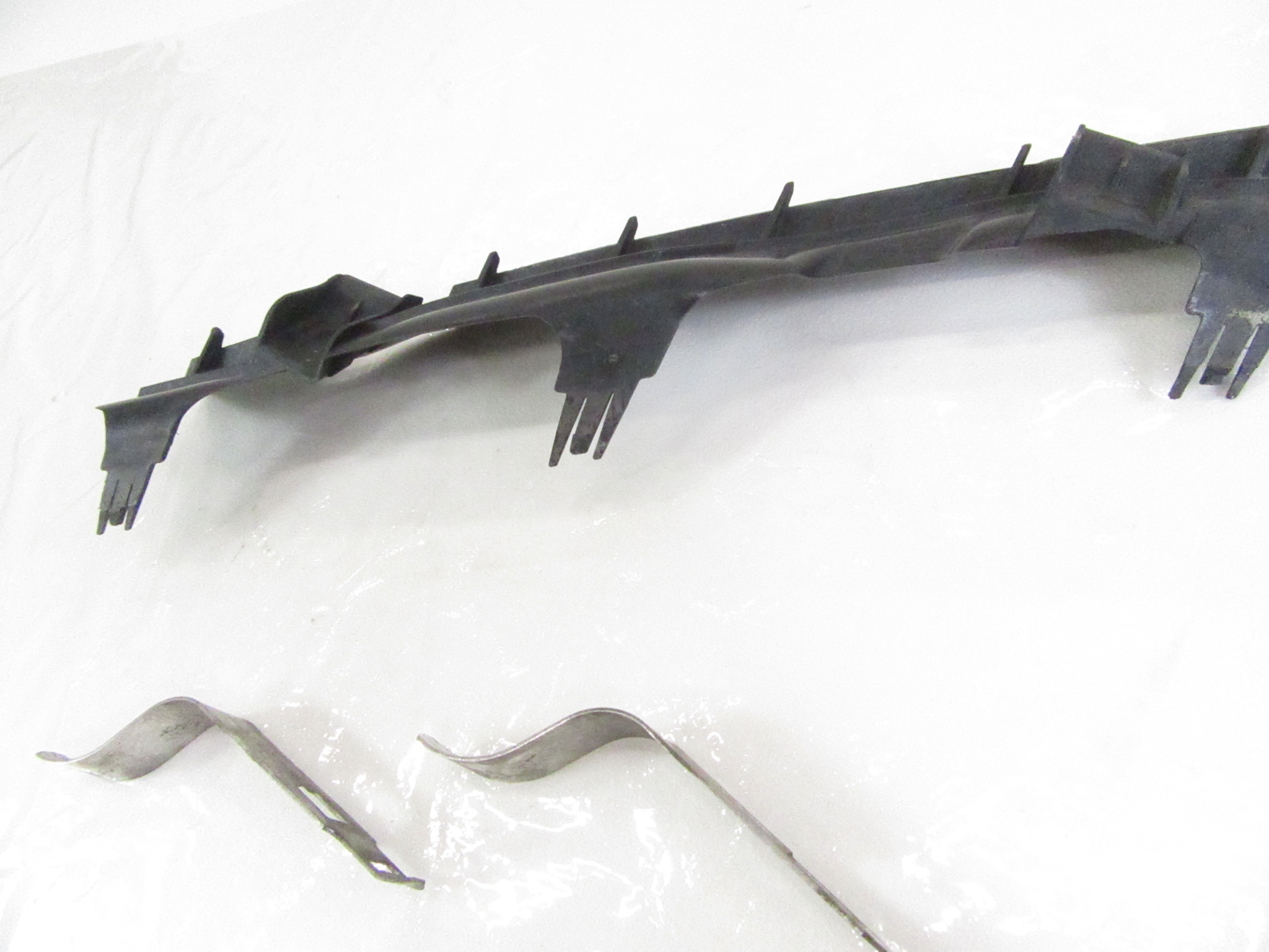bracket support holder reflektora lights BMW 7 G11 G12 2015-2019r. right
