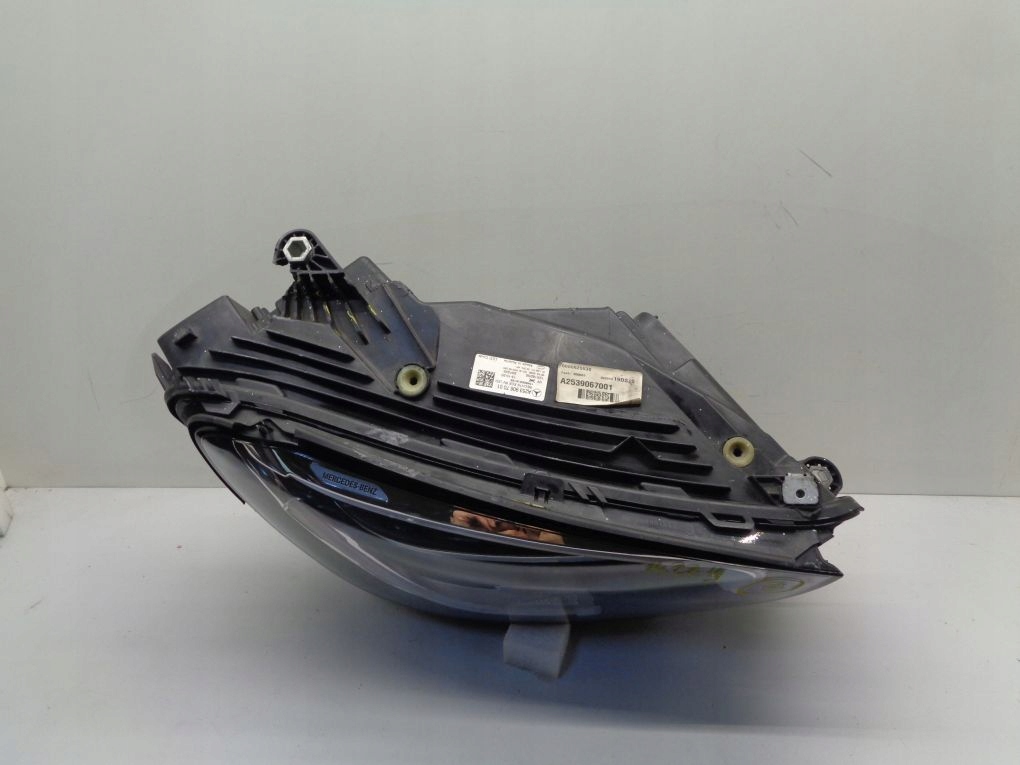 MERCEDES GLC W253 LIFT LED PERFORMANCE light front right