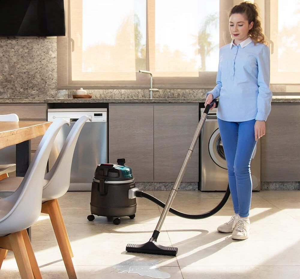 Odkurzacz warsztatowy CECOTEC Conga Rockstar 2000 Moc 200 W