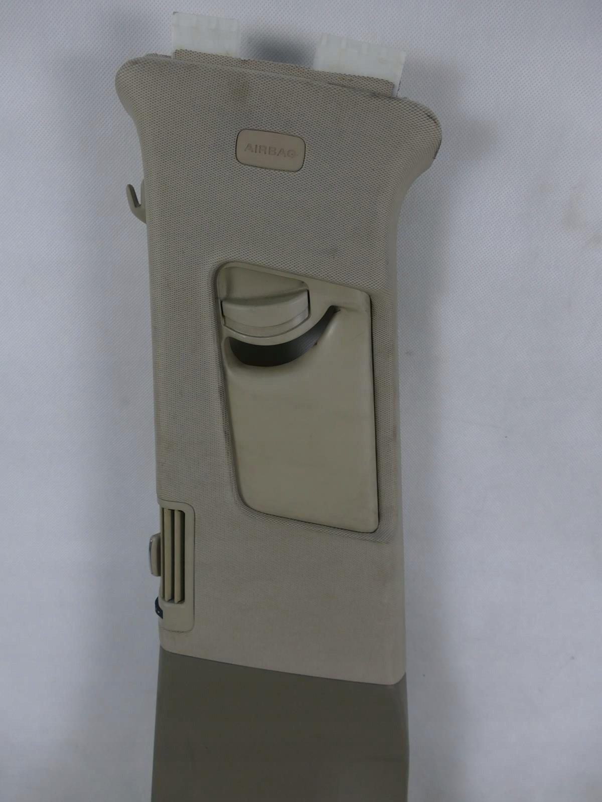 AUDI Q7 4L side SLUPKA B left TUNEL air cover left