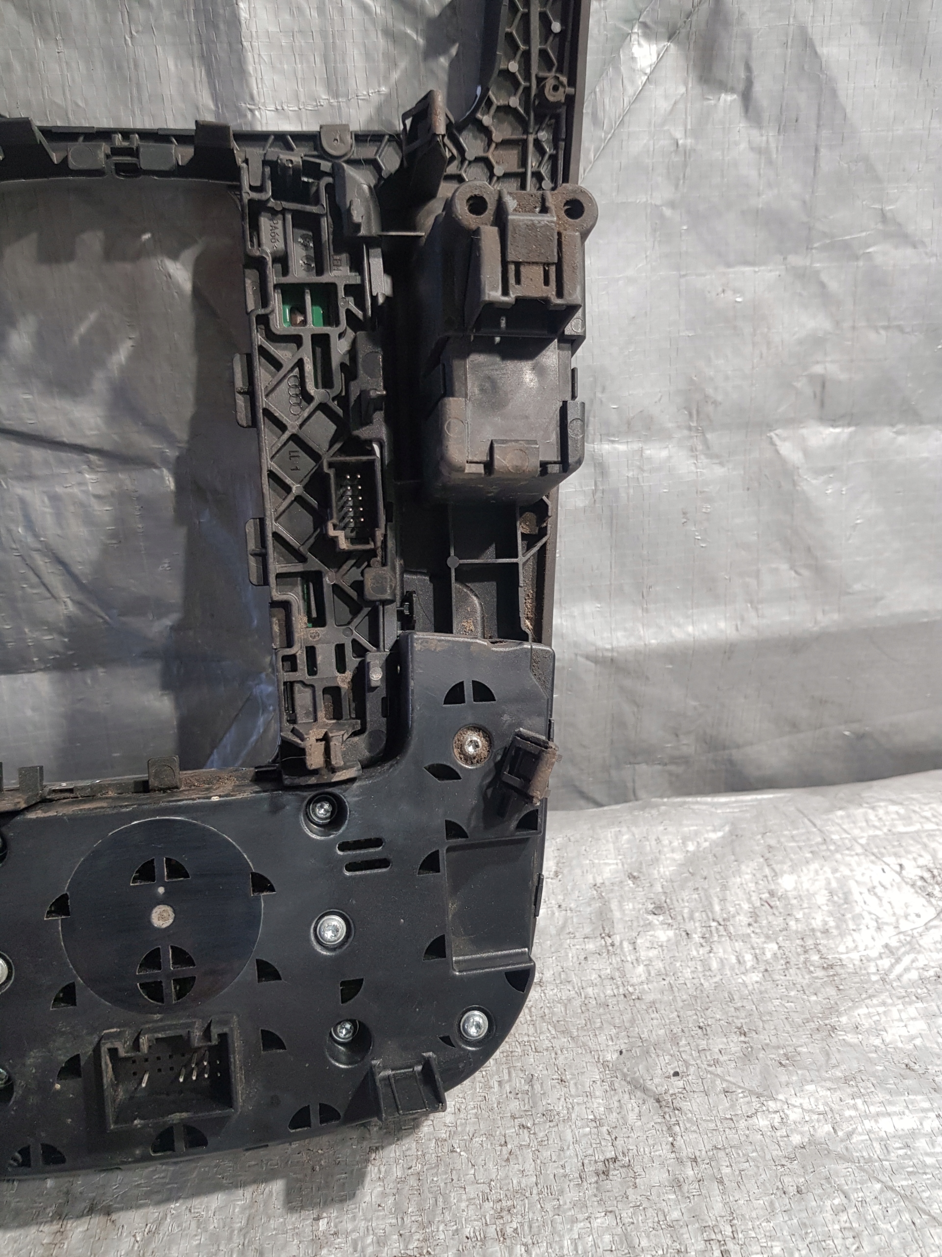 panel ovládání mmi Audi A4B8 OE 8T0919609WFX