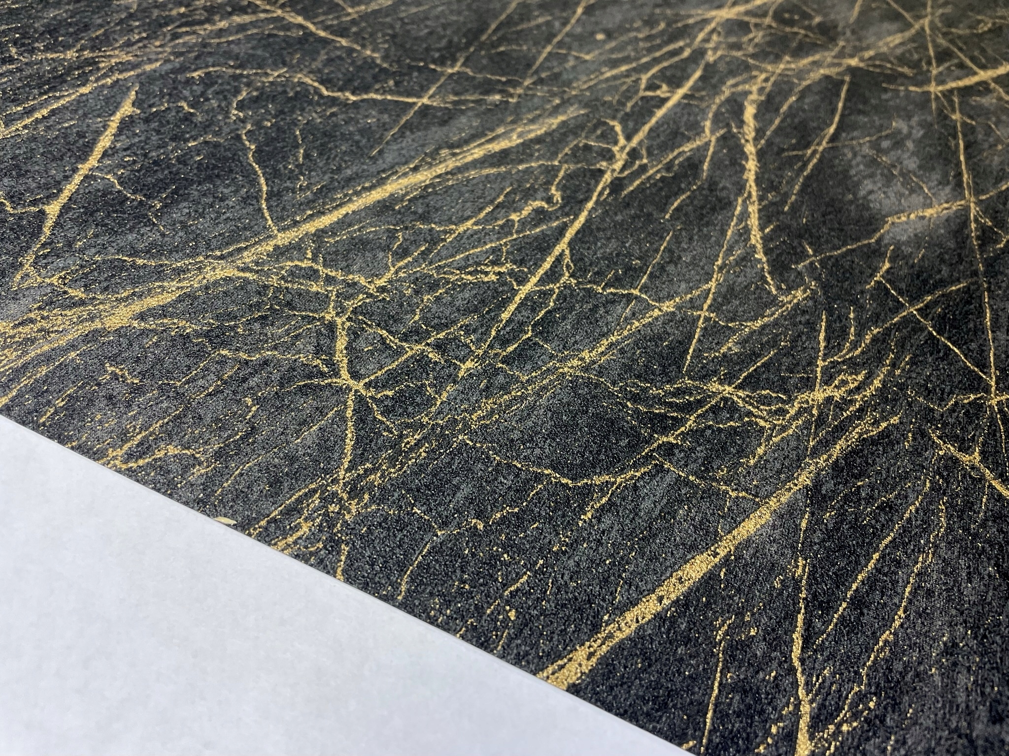 TAPETY TAPETA KAMIEŃ MARMUR CZARNY ZŁOTY RASCH Marka Rasch