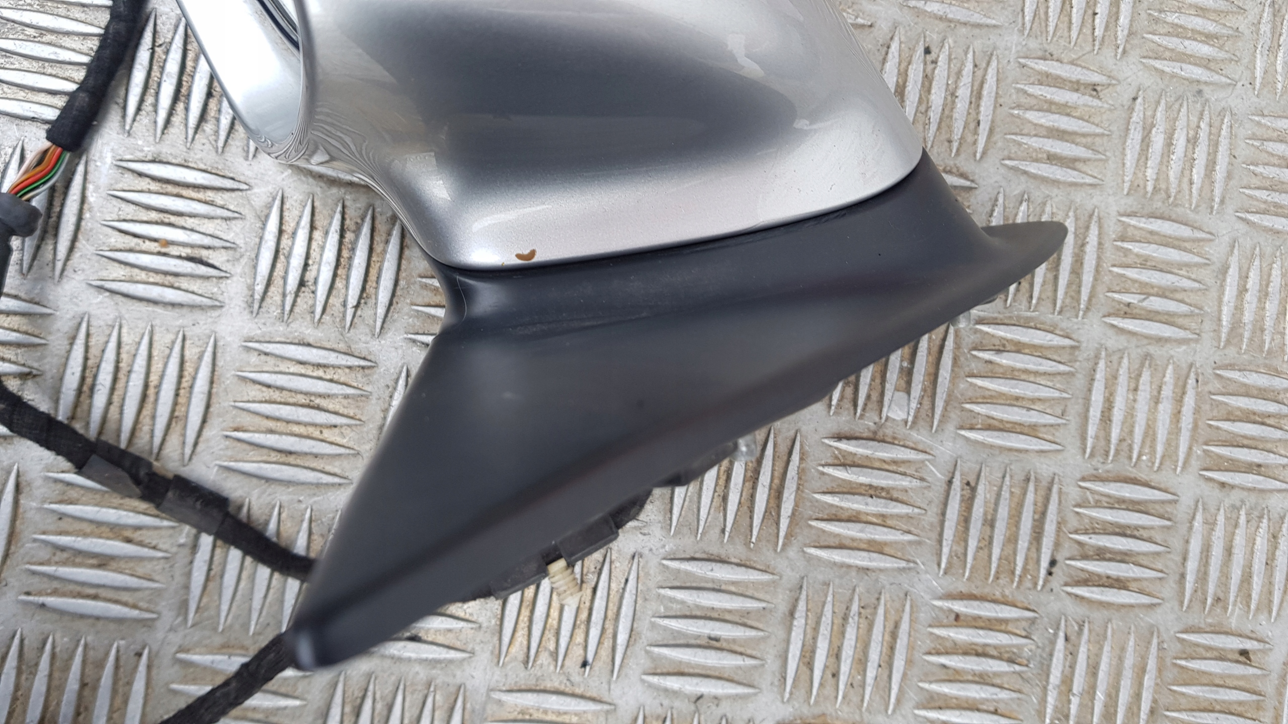 AUDI A8 D3 mirror left 16 PIN LY7W EUROPA