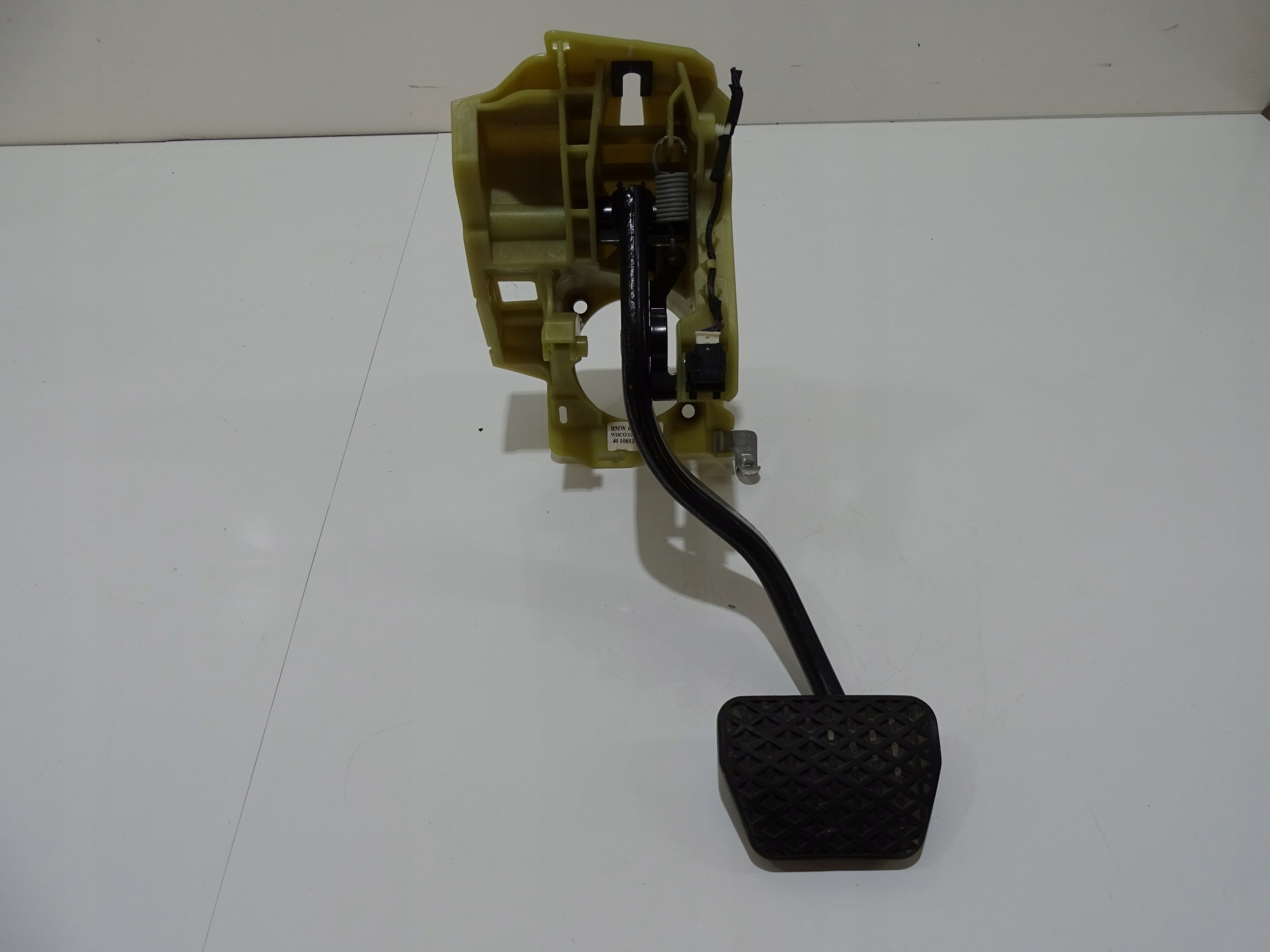 BMW 5 E61 PEDAL kočnice 6769221