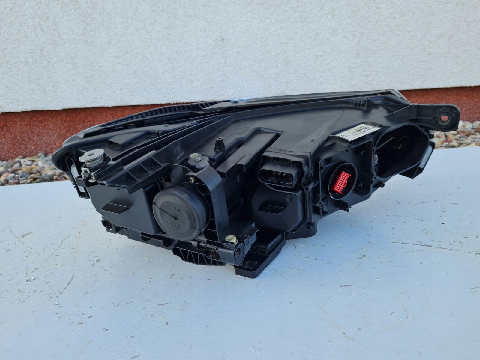 VW PASSAT B8 3G1 Lampa lewa przód Full Led Dynamic z chromem 3G1941113A Wersja Europejska