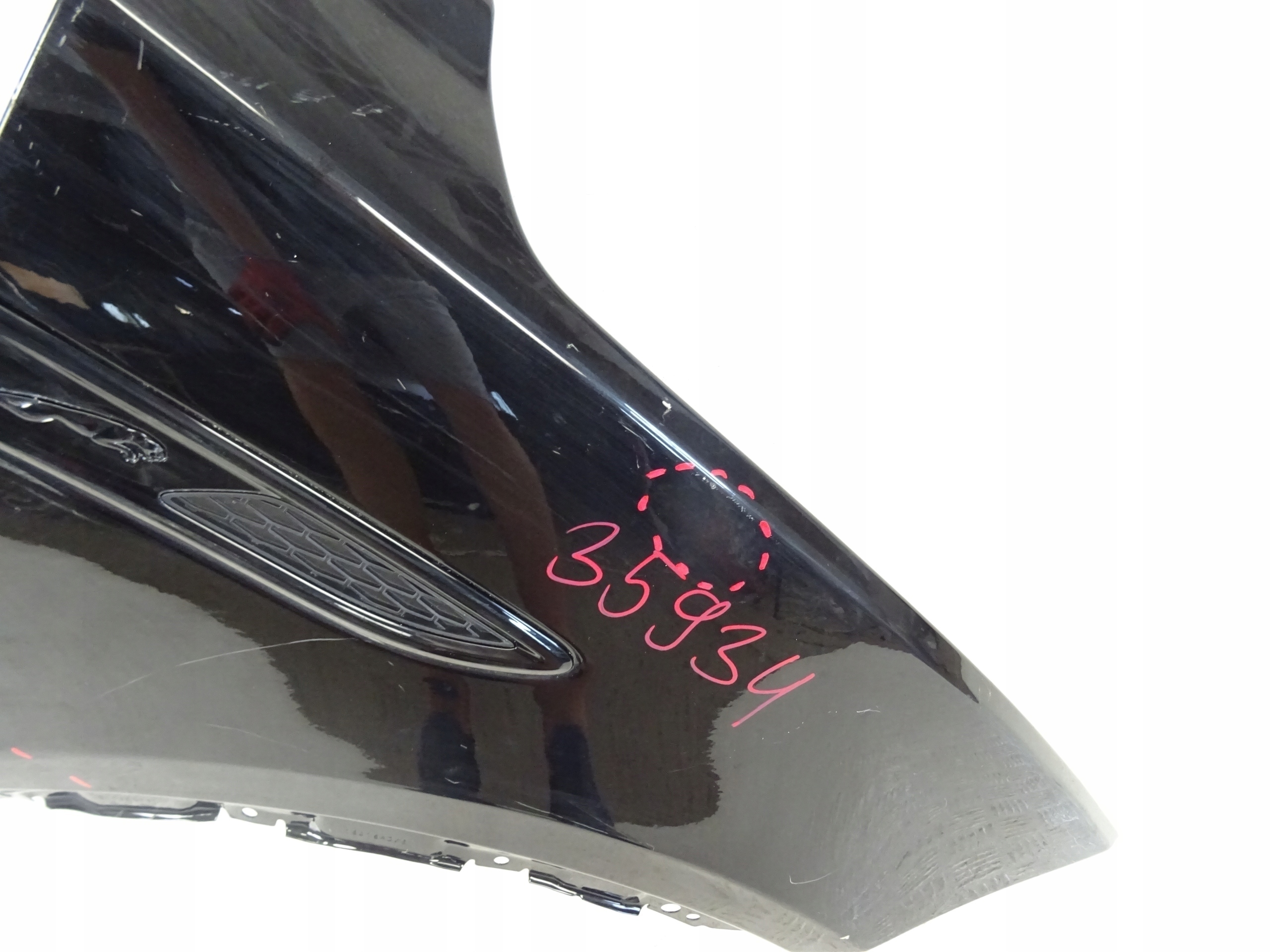 Jaguar E-PACE fender right front front