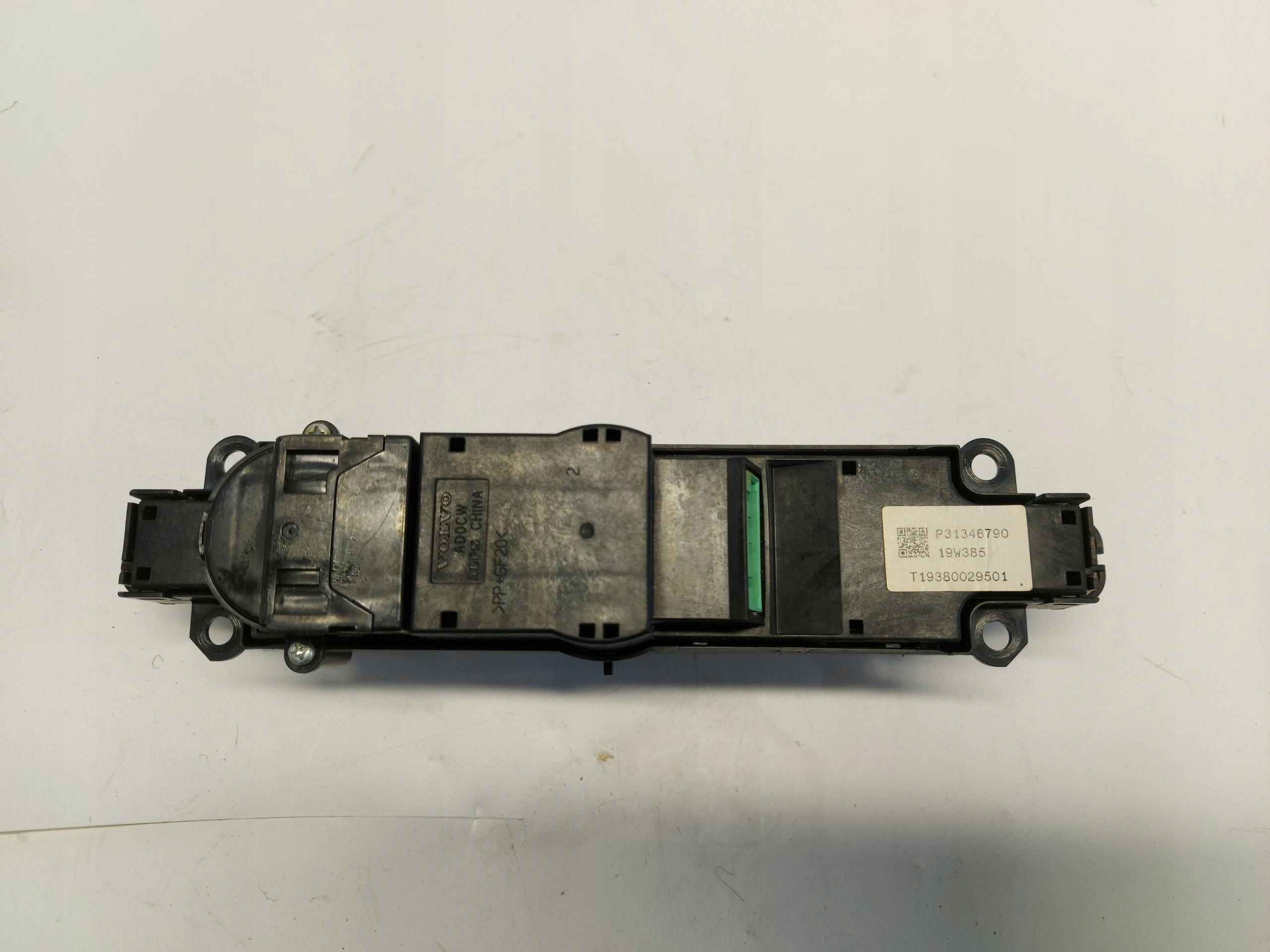 Volvo XC90 II LIFT T8 control panel radia navigation devices 31346790