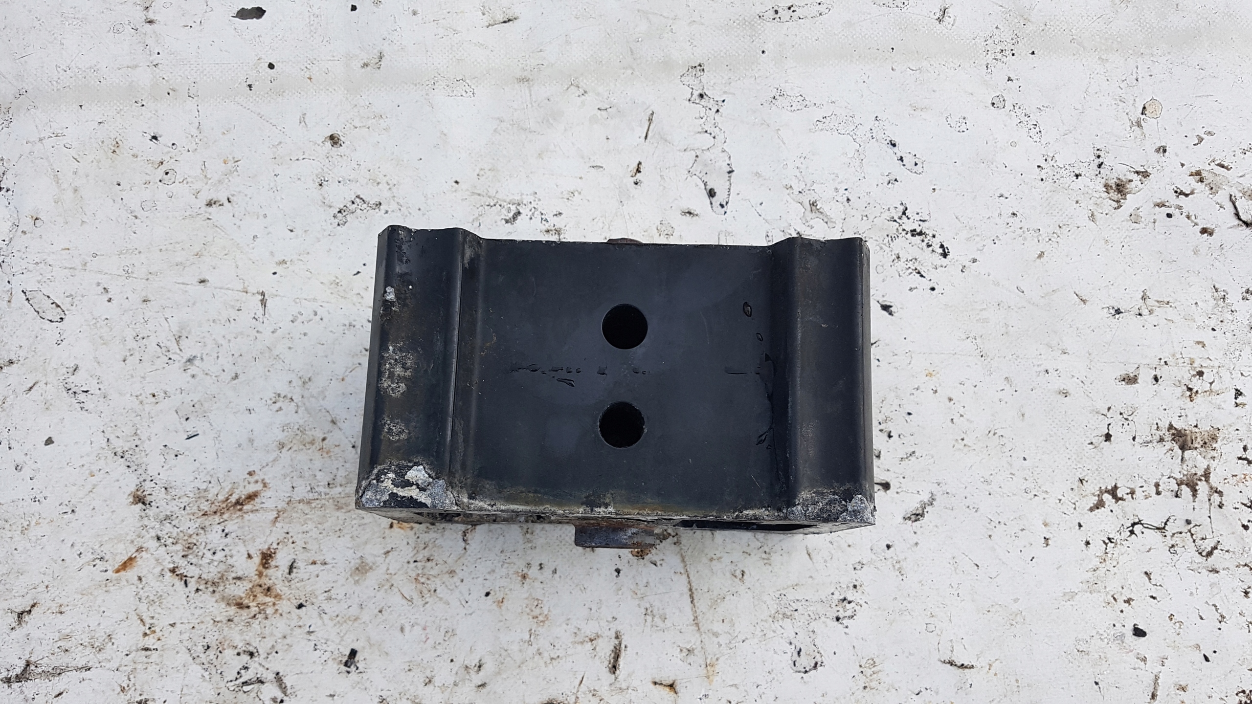 ПРОСТАВКА ОСНОВАНИЕ РЕССОРЫ MAN TGX EURO 6