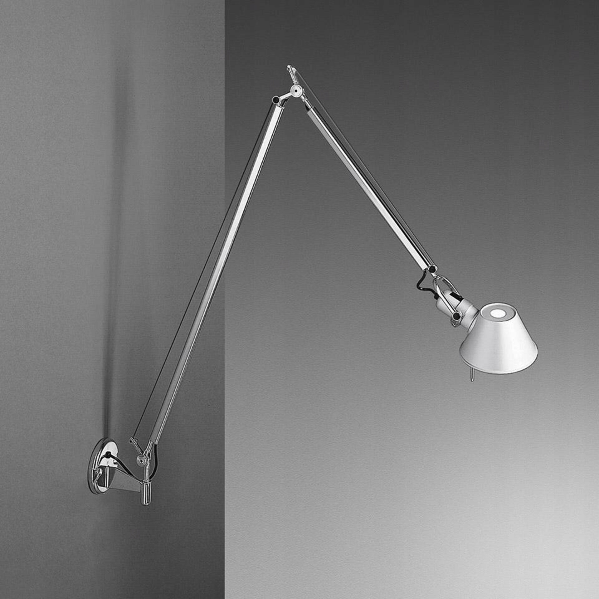 Artemide Tolomeo Braccio Led 2700K nástenné svietidlo s držiakom, stmievateľné