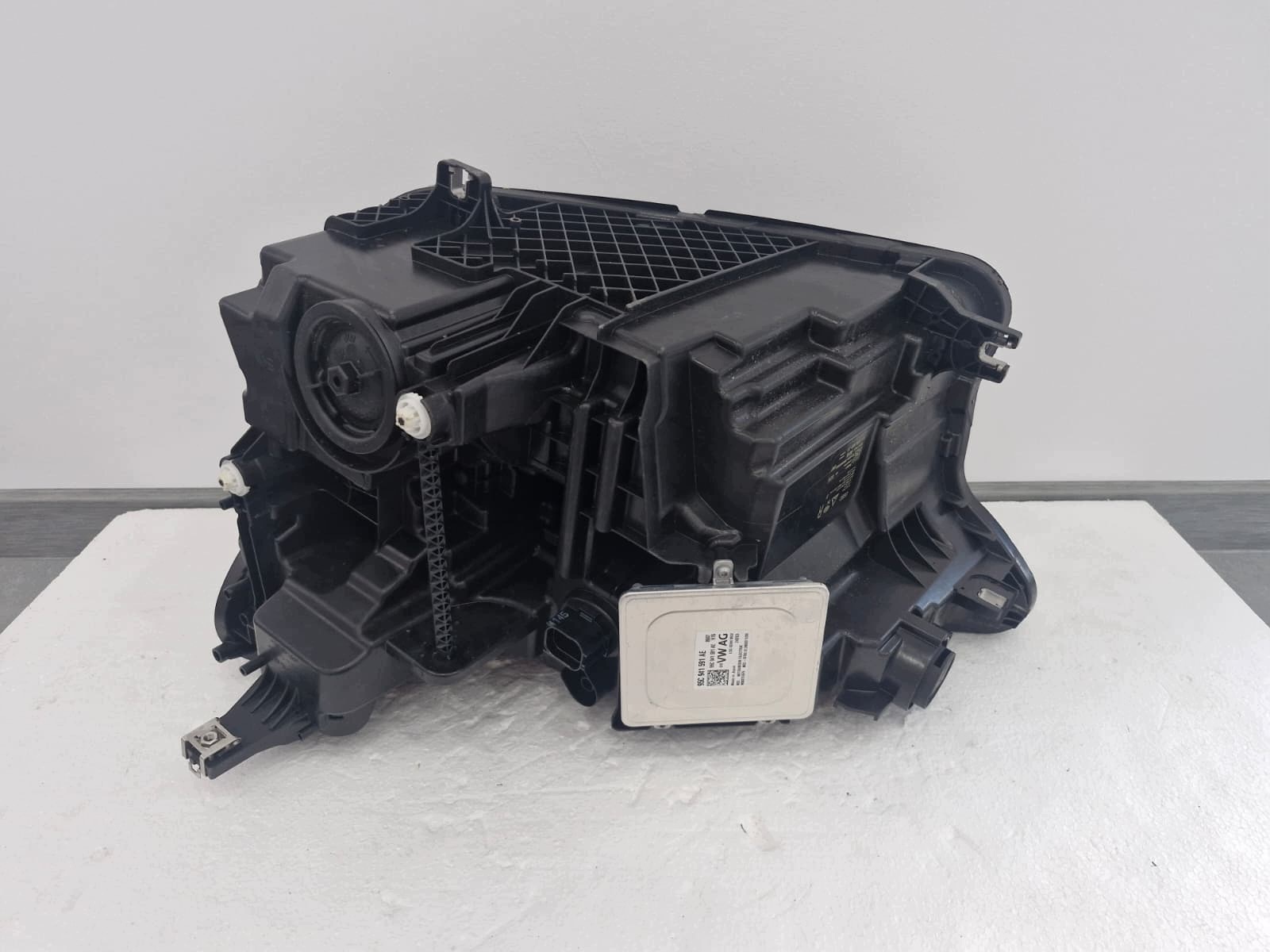 Licht rechts Audi Q6 E-Tron FULL LED