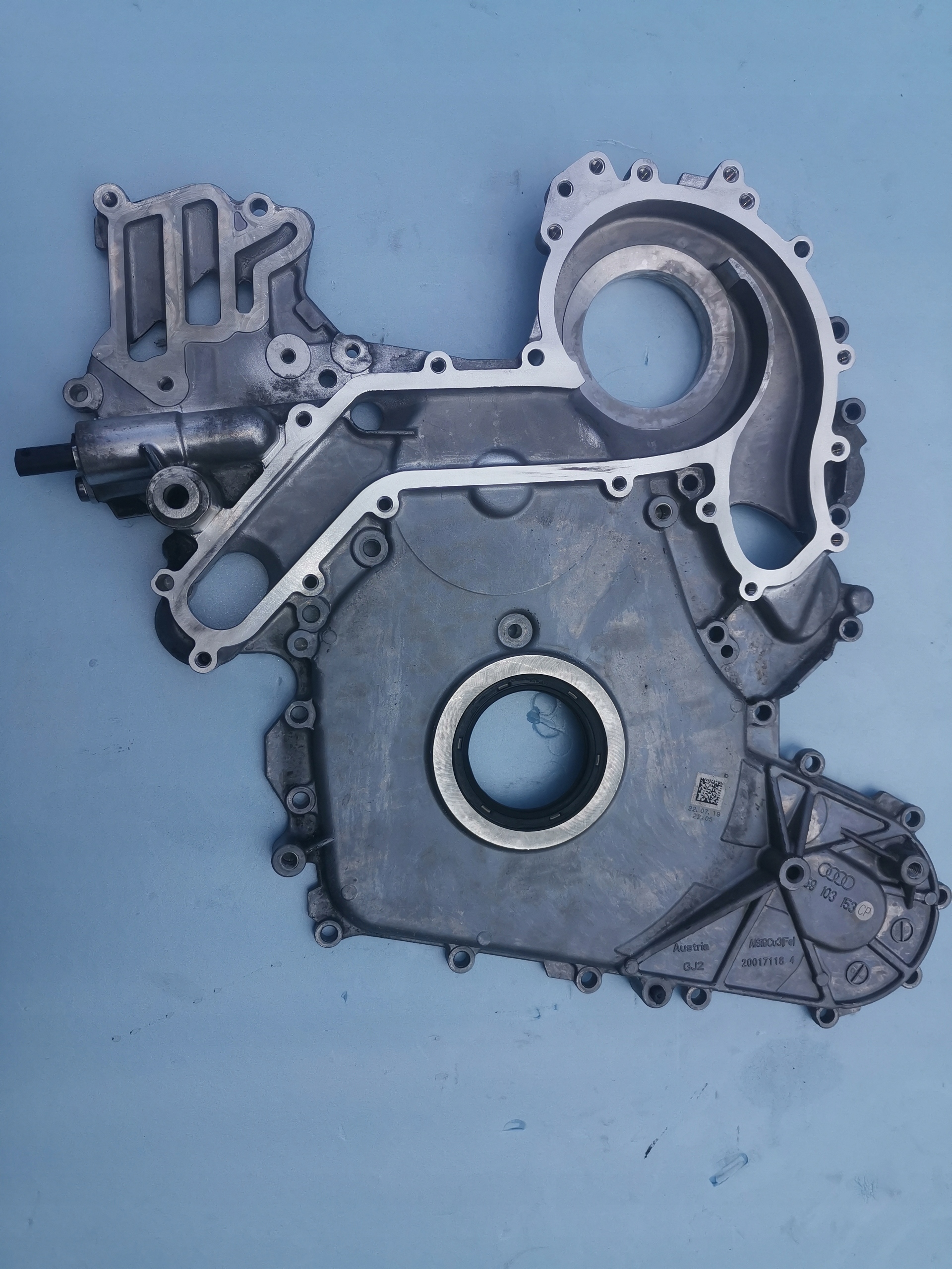 Корпус ГРМ 3.0 TDI 2019R 059103153CP AUDI