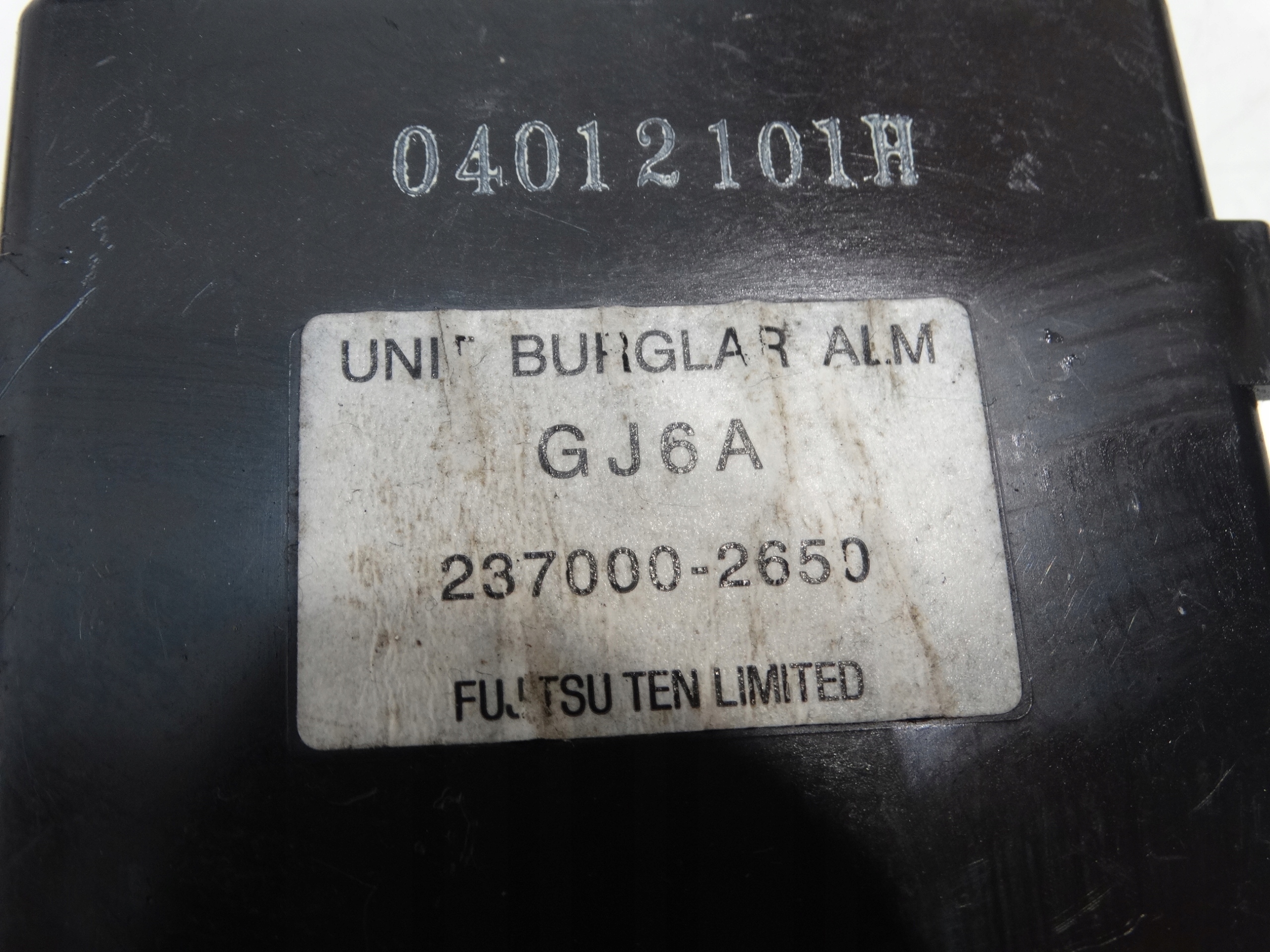 module alarm module control unit MAZDA 6 GG 237000-2650 02-07R.