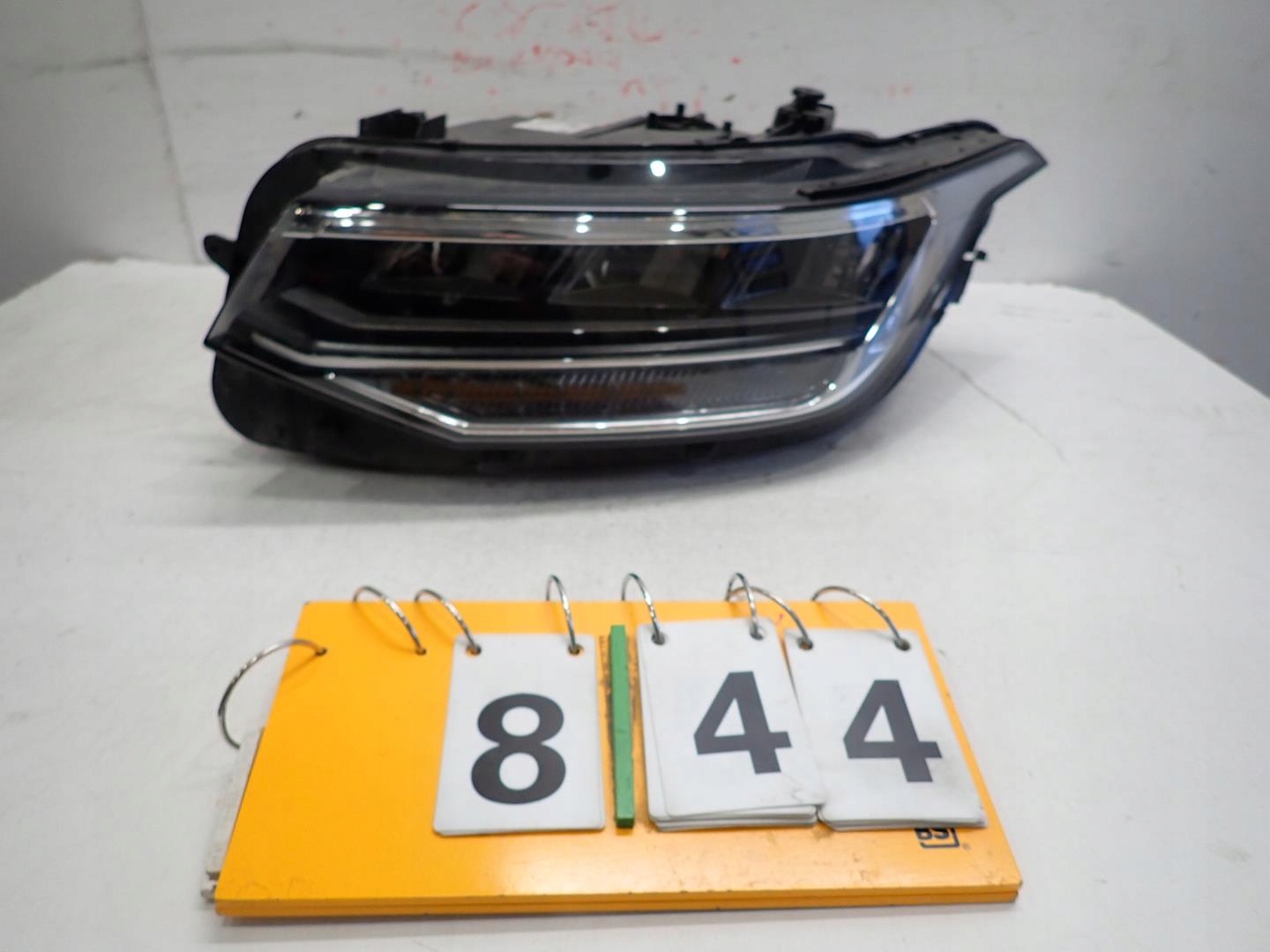 light front front left VW TIGUAN II LIFT 2020- FULL LED 5NB941035G