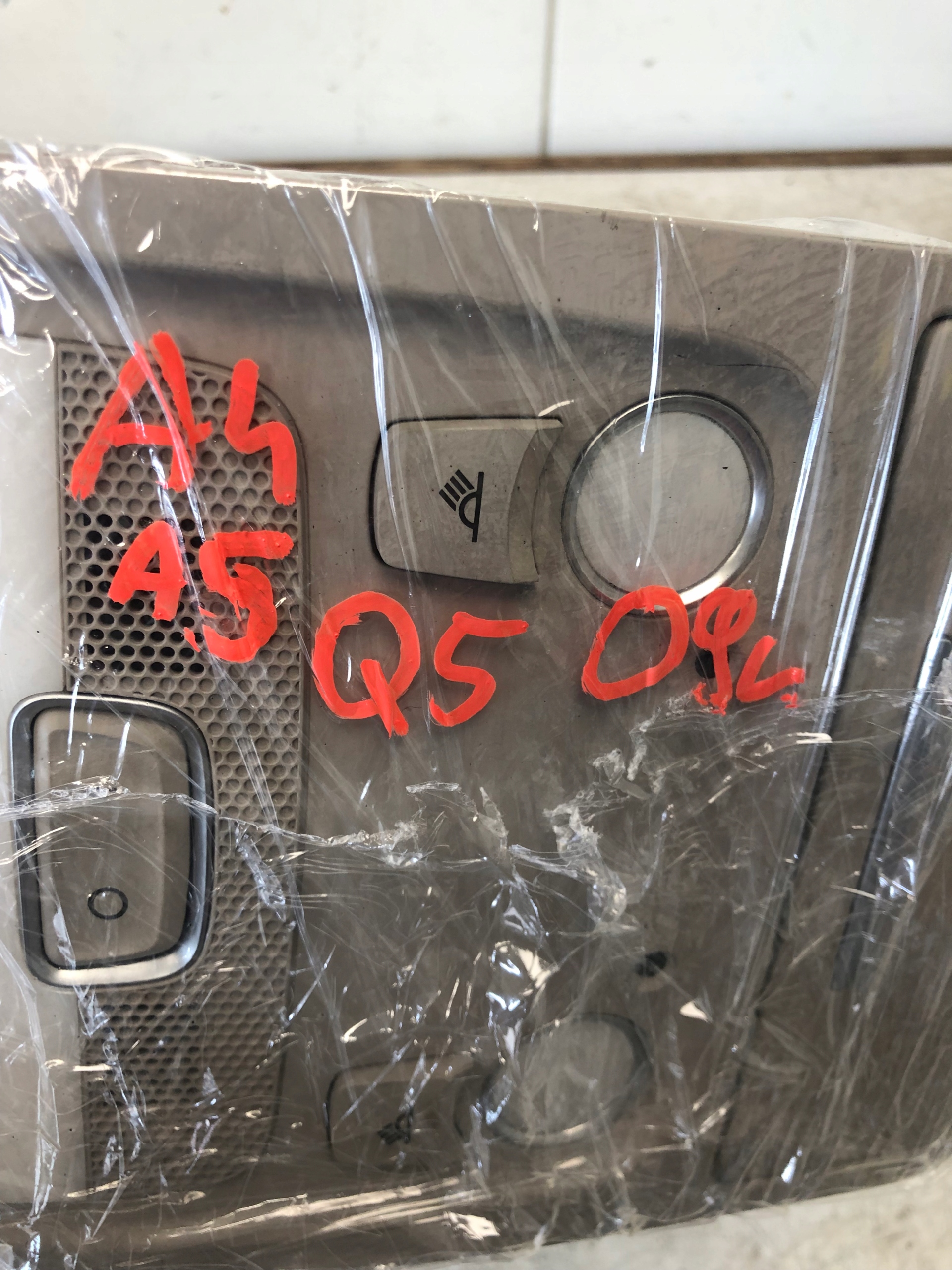 FANALE CIELO INTERNO AUDI A4 B8 A5 8T0947135B