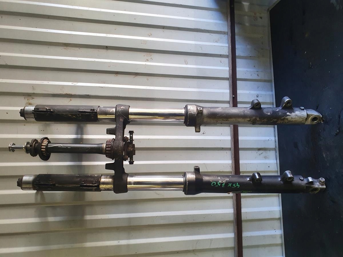 SUZUKI357485699855892 - МОТОЦИКЛ SUZUKI GSX 750 F LAGI ПЕРЕДНЯ ПІДВІСКА