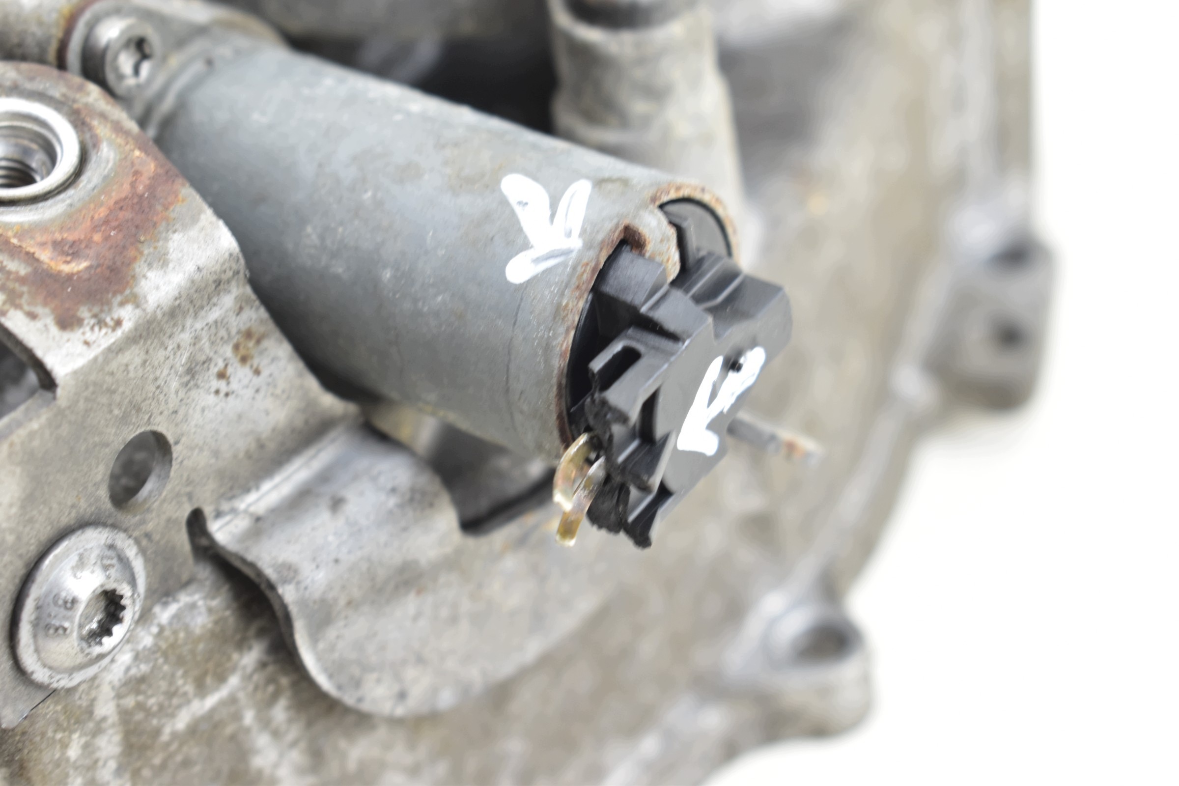 obal Wariatora AUDI A4 B7 2.0 TFSI 06F103530T