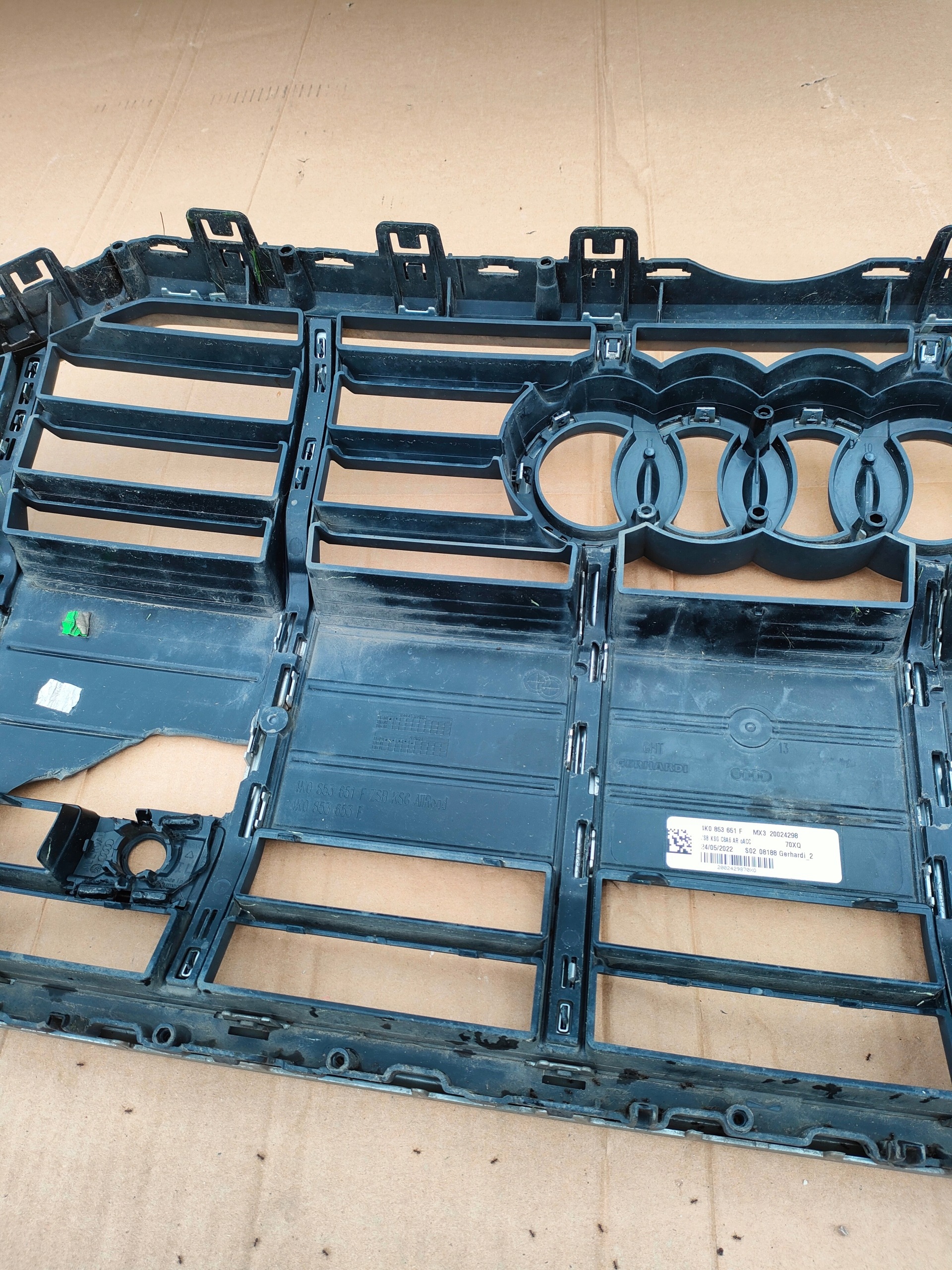 ! Grille 4K0853651F 4K0853653F Audi A6 C8 Chrom