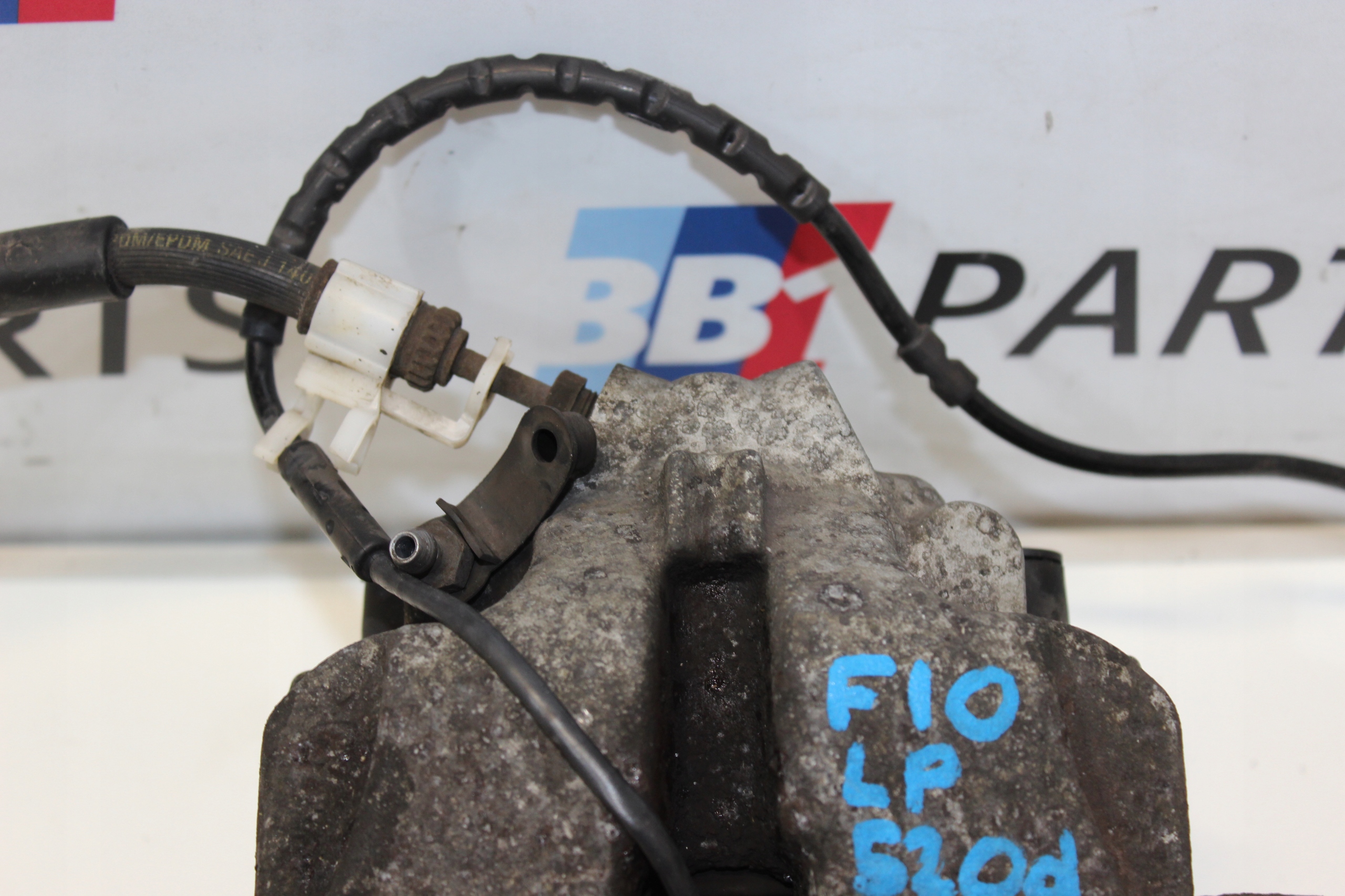 BMW F10 caliper left front front 520D 60/24/330