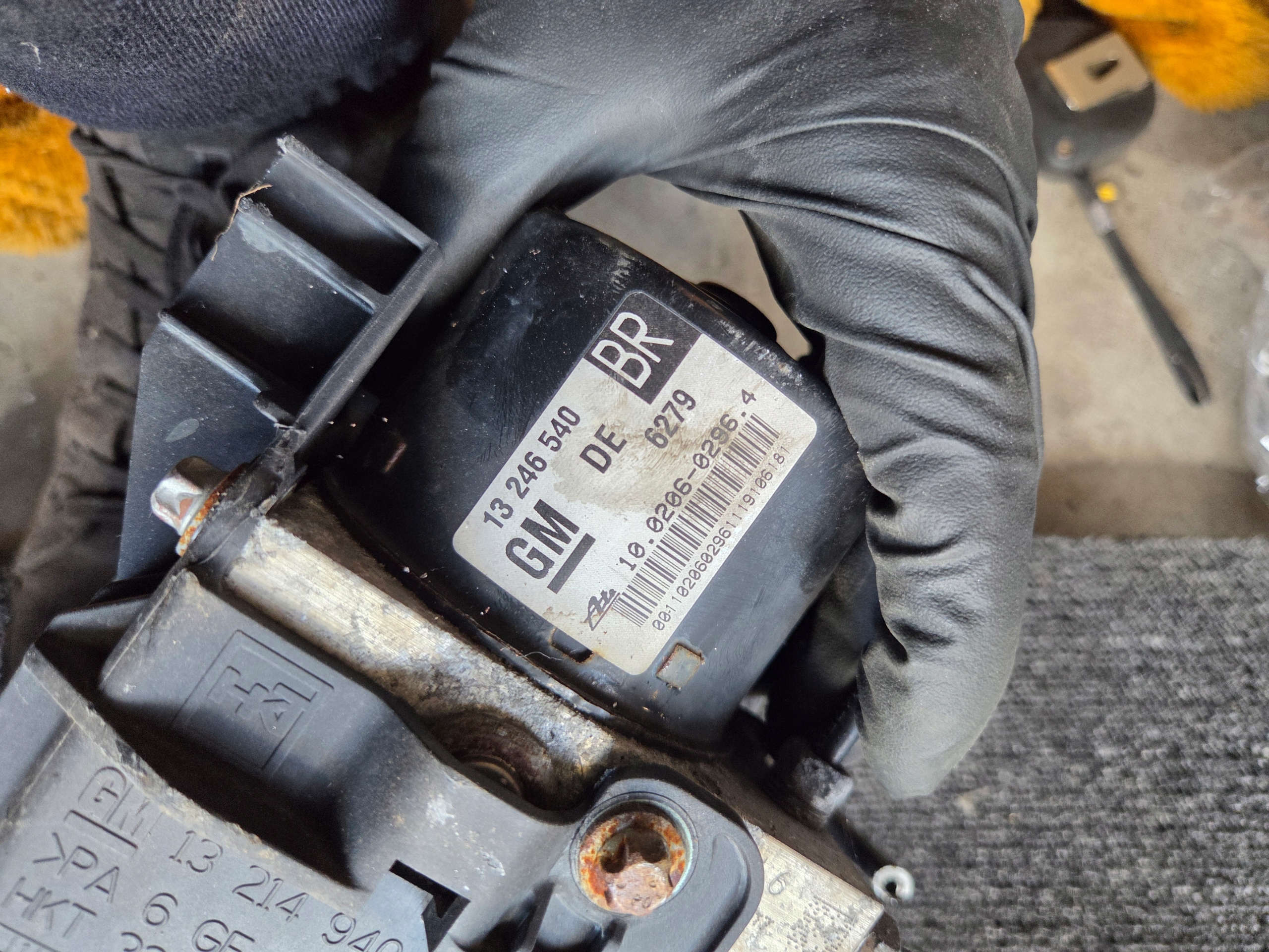 Servofreno ABS OPEL ZAFIRA B 13246540