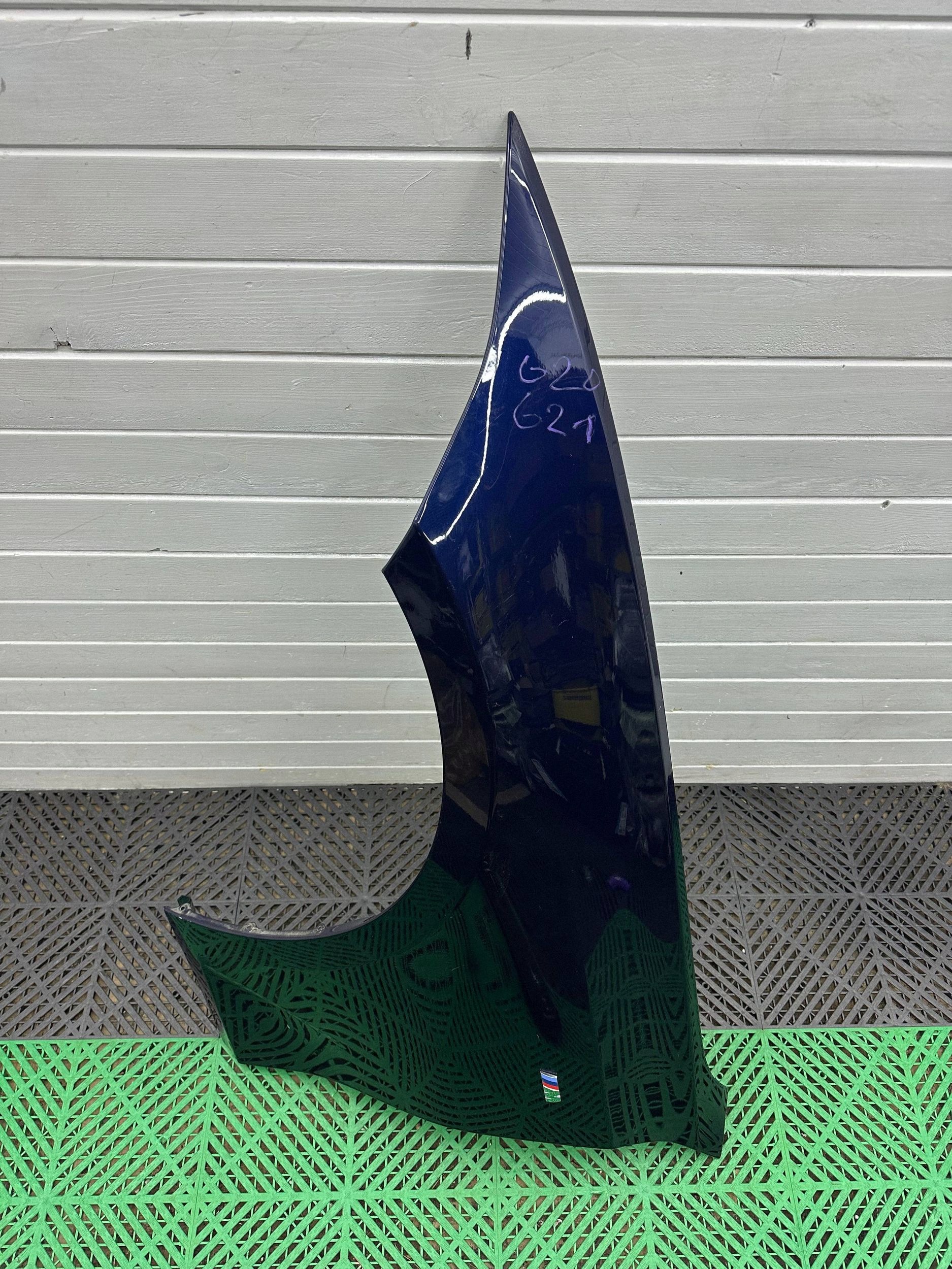fender front side left BMW 3 G20 G21