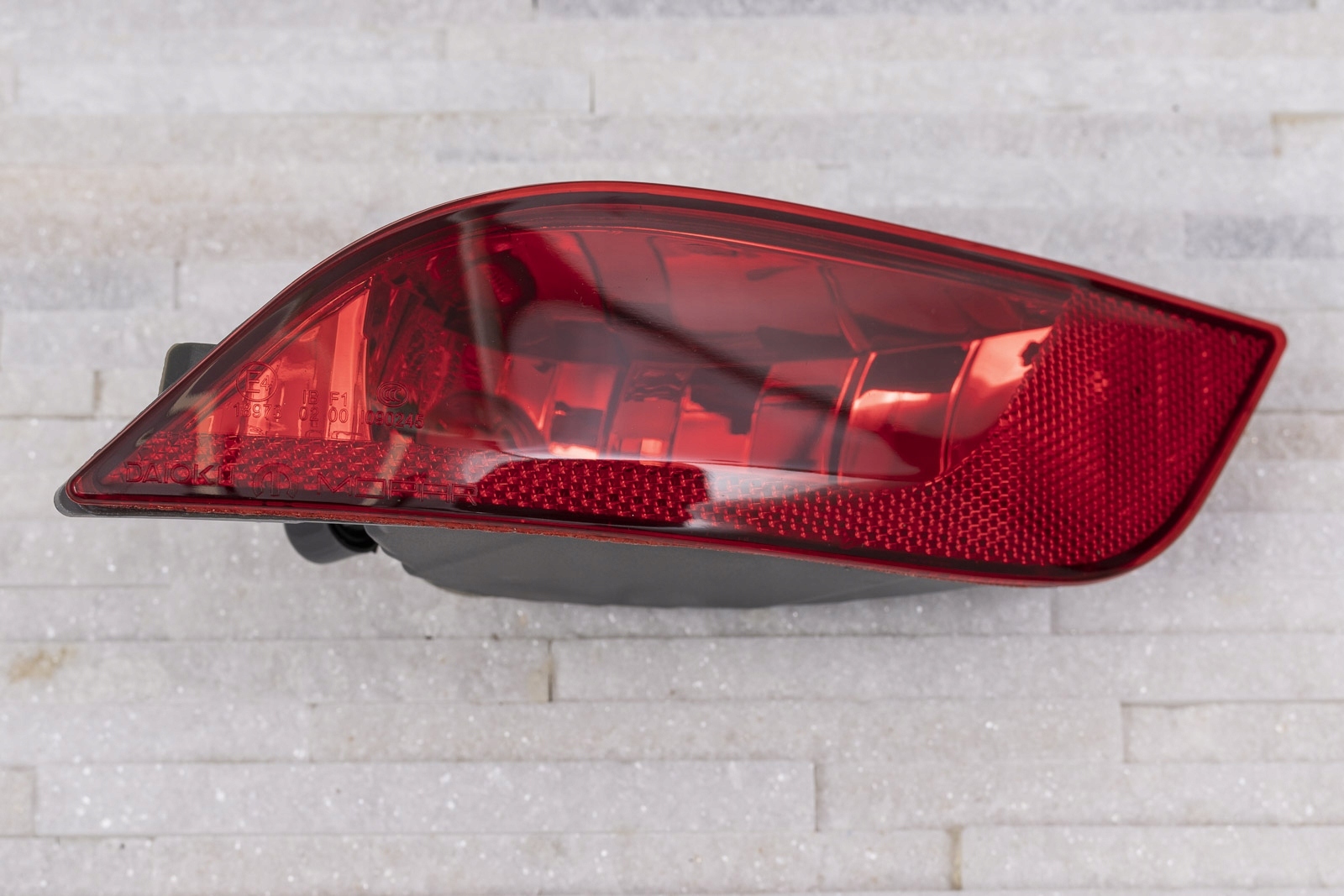 JEEP COMPASS II 17 LAMPA PRZECIWMGIELNA LEWA TYL Lamp Type dedicated