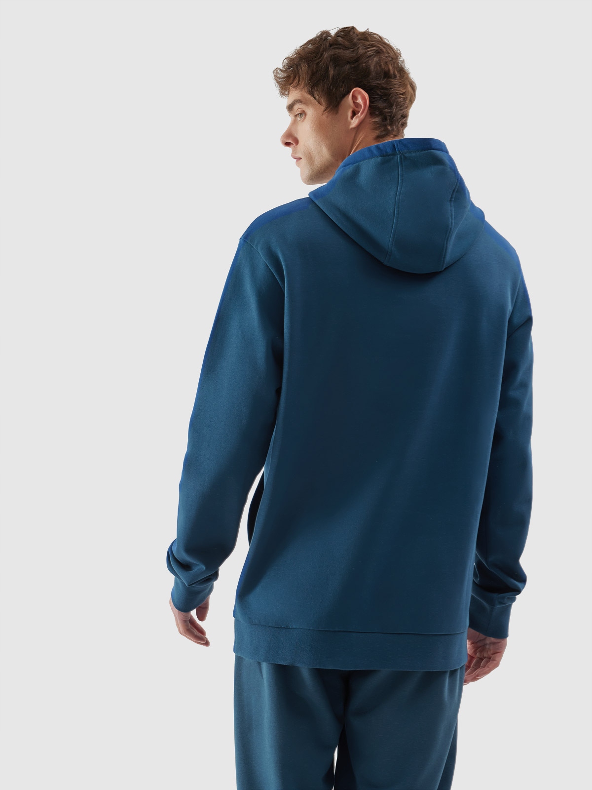 4F BLUZA MĘSKA DRESOWA SPORTOWA Z KAPTUREM BASIC Rozmiar XL