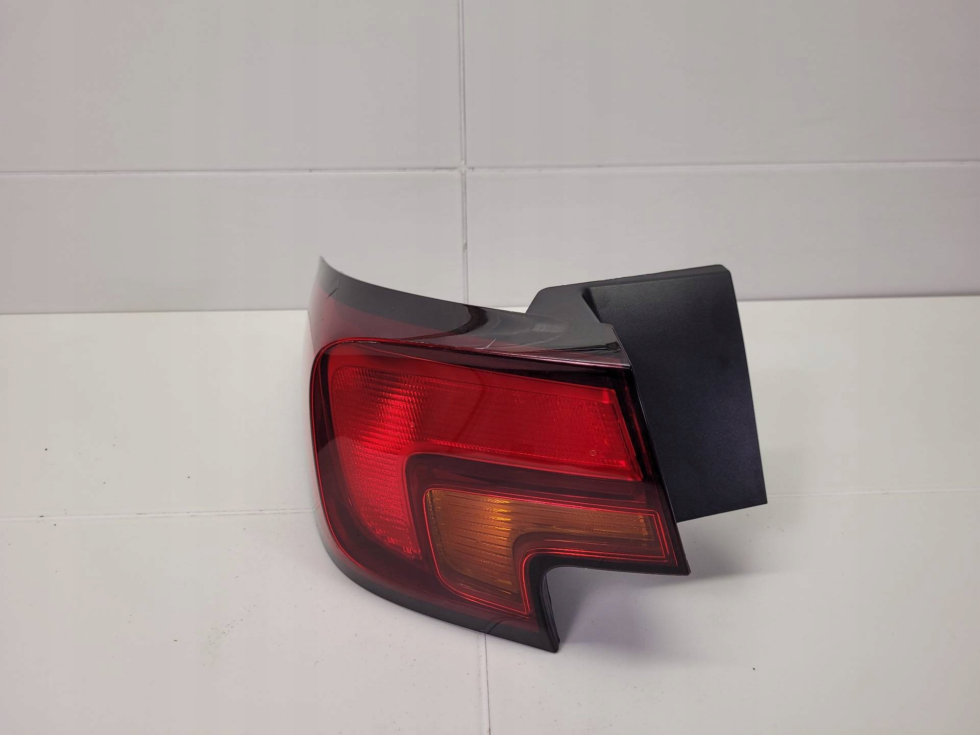 Licht hinten links Seite Opel Astra K 2017 39015943