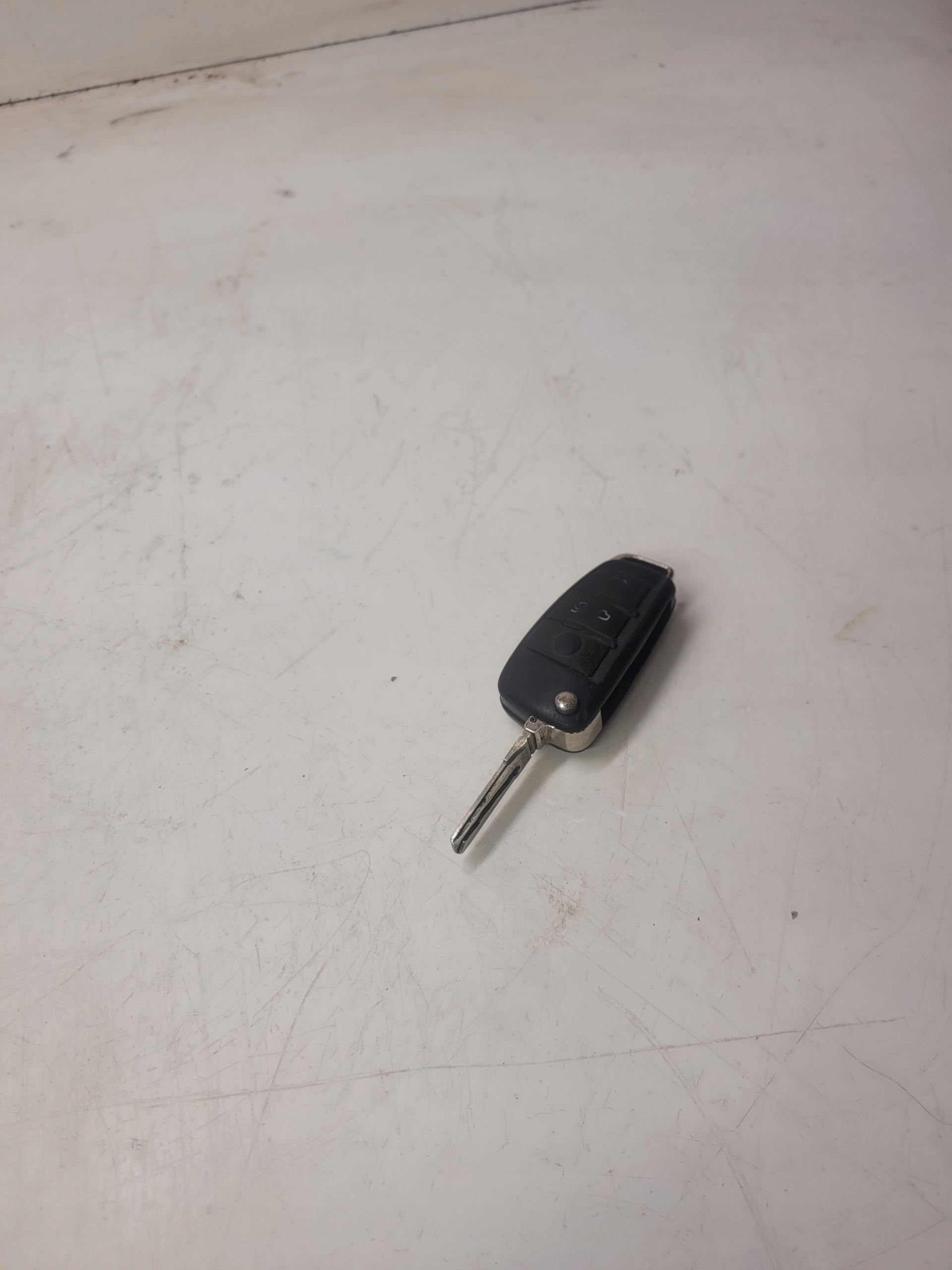 key PILOT SCYZORYK AUDI A6 C6 Q7 4F0837220R 12