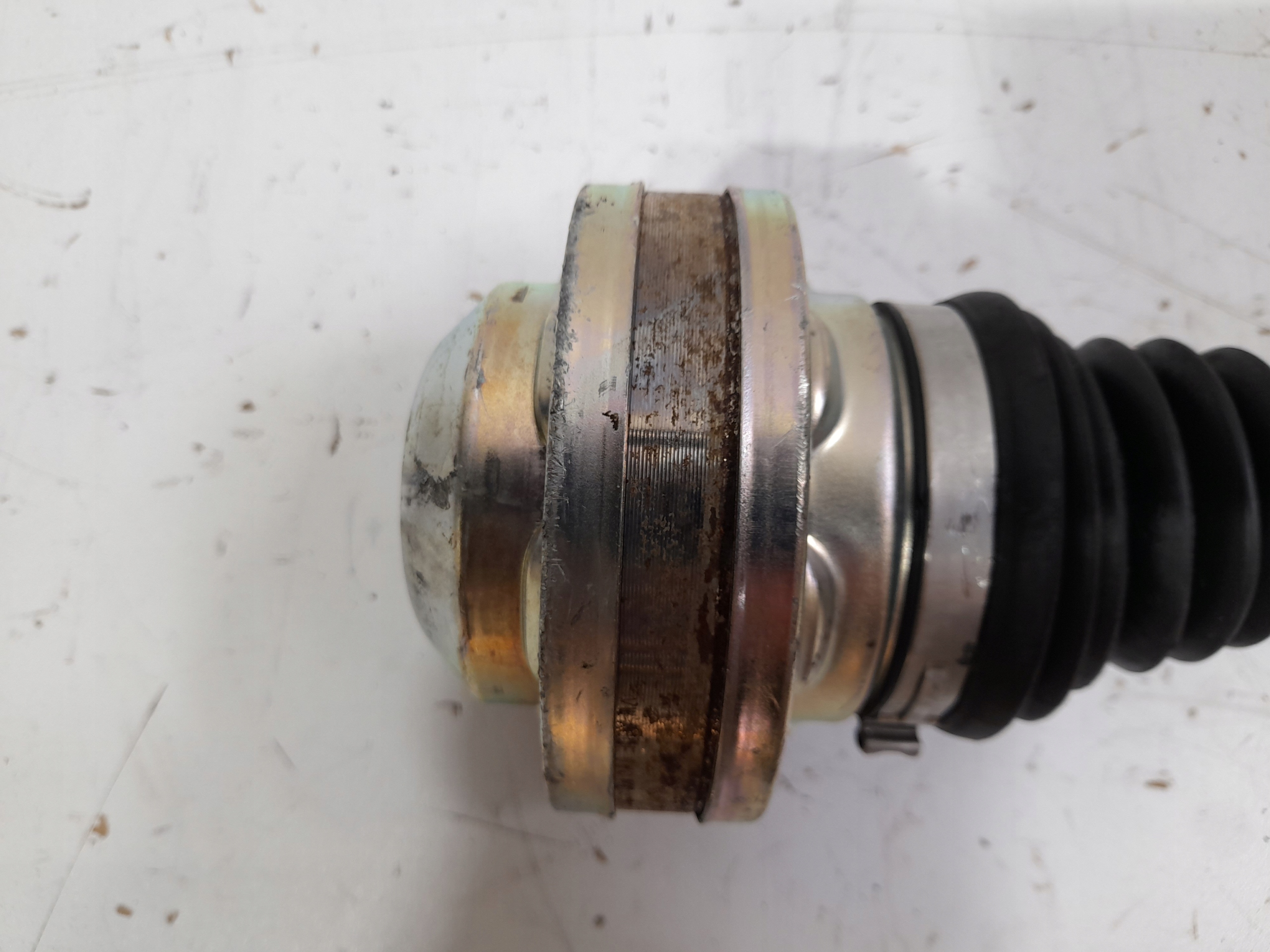 VOLKSWAGEN T-ROC semi-axis front left 5Q0407271H (A37)