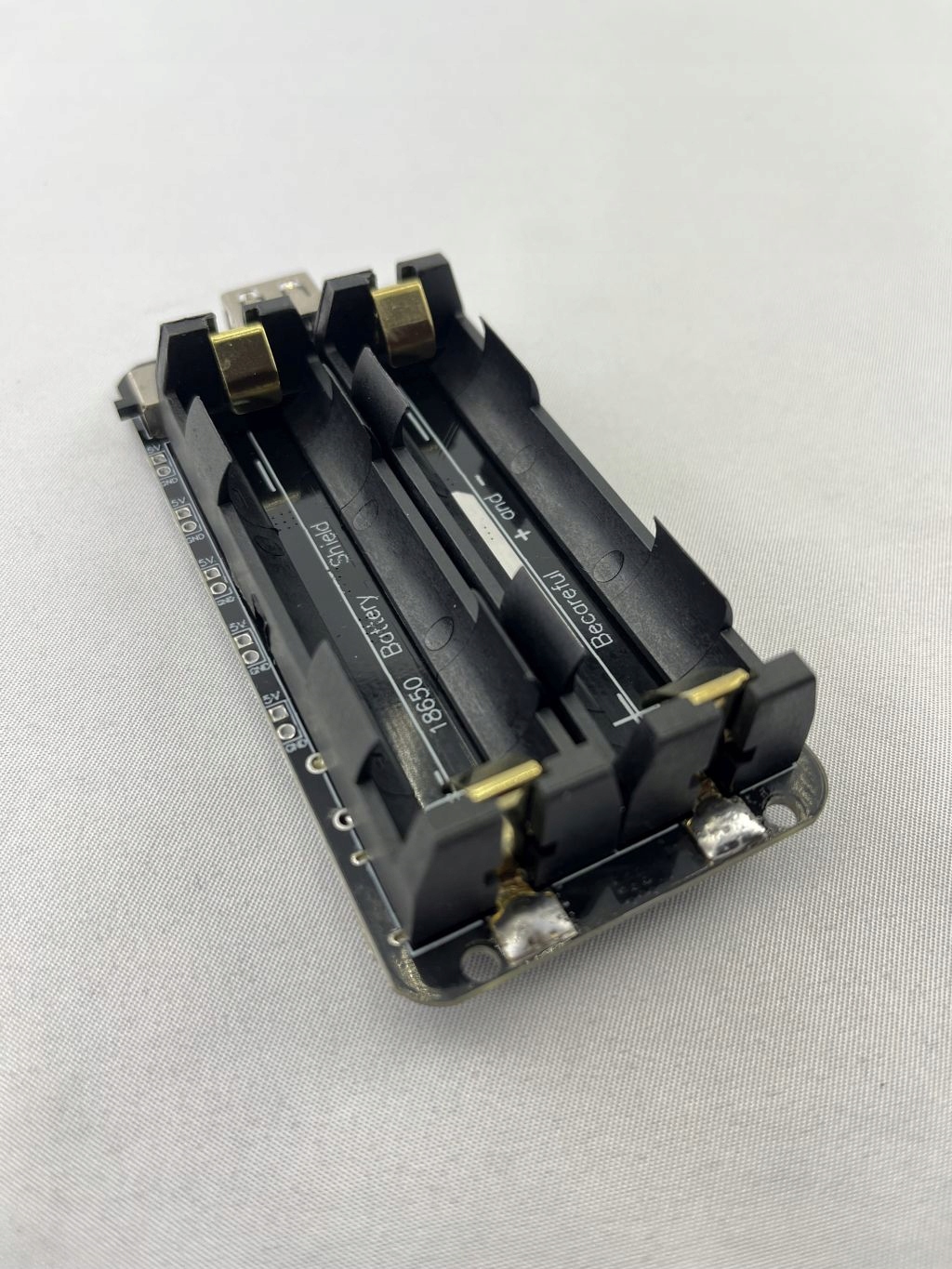 MODUŁ ARDUINO BATTERY SHIELD 2x18650 USB USB-C MICRO 3V3 5V Z ŁADOWANIEM Producent bez marki