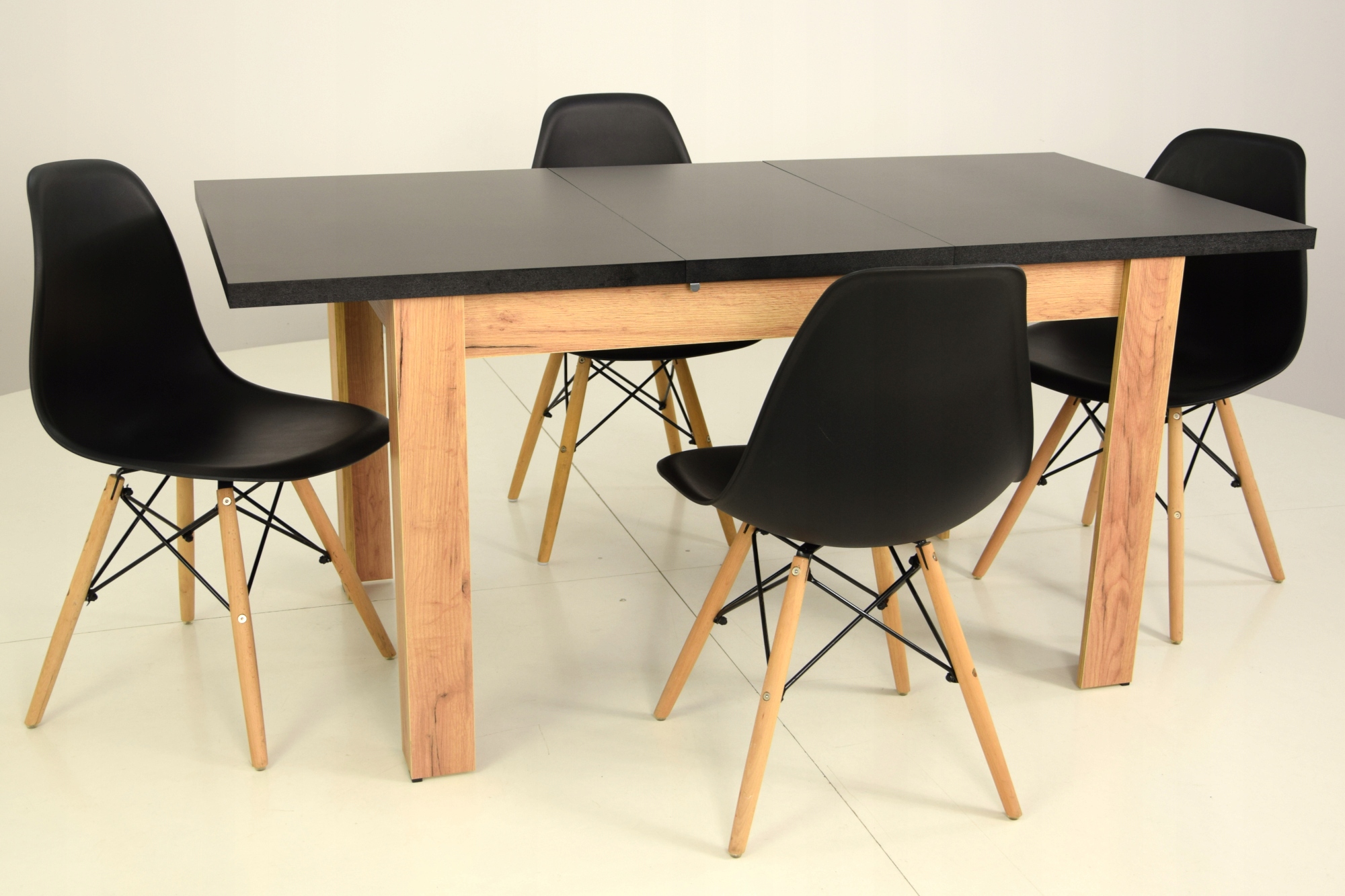 Rozkładany stół 80x120/160 cm + 4 krzesła SCANDI Kolor blatu czarny