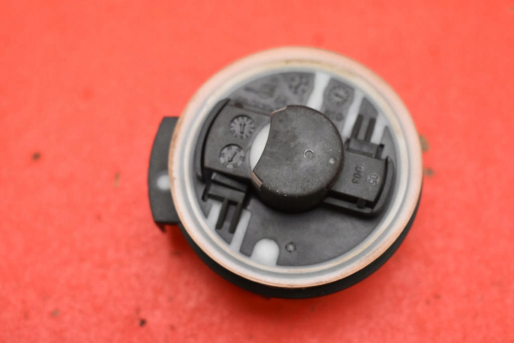 impact sensor right front 95930-M6000 KIA SPORTAGE 5 V 21-25
