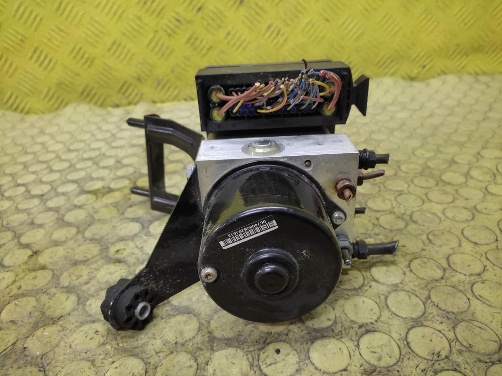 BMW E46 pump ABS 6750364