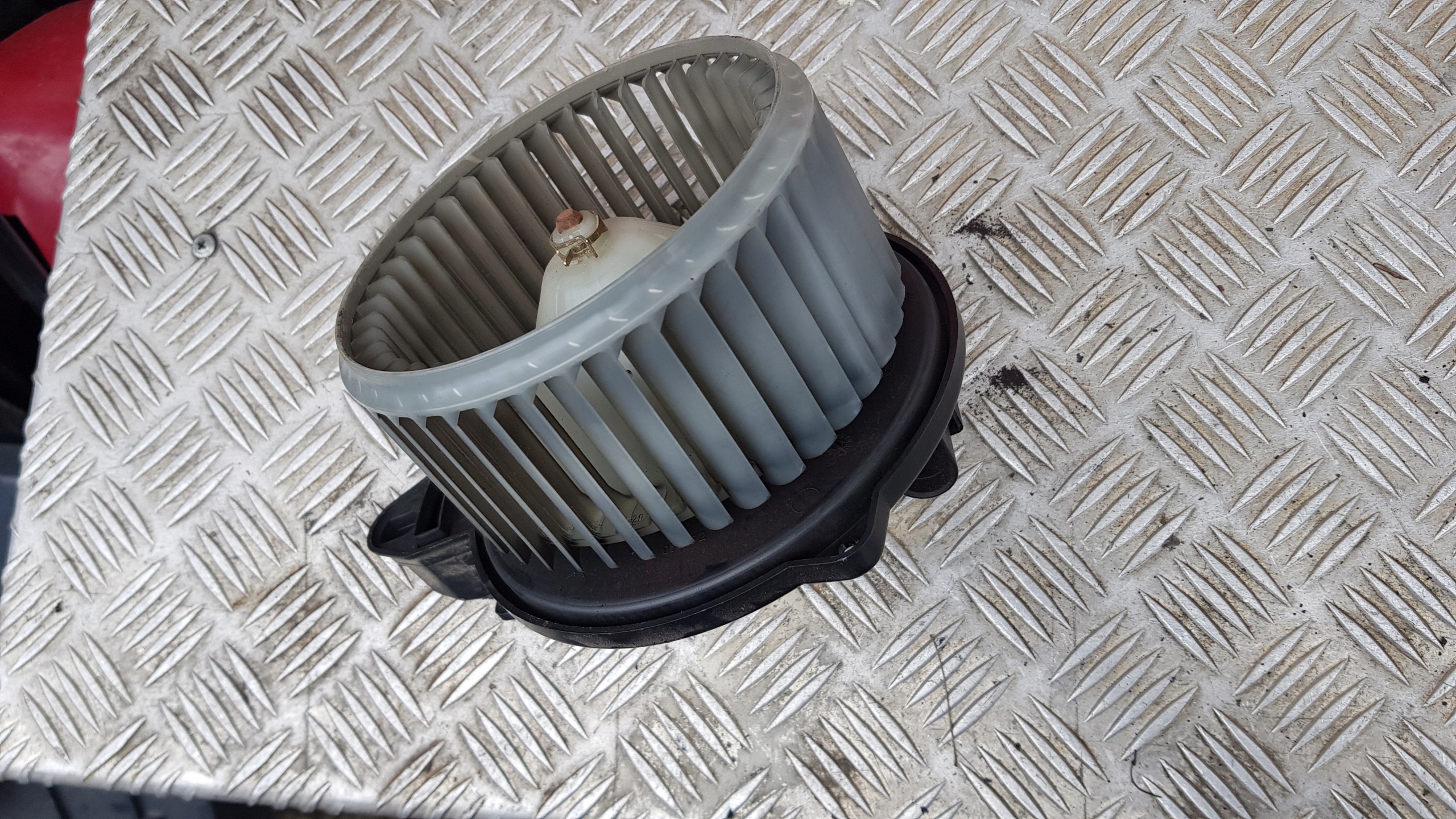 AUDI A6 C5 Lüfter DMUCHAWA des lüfters 0130111202