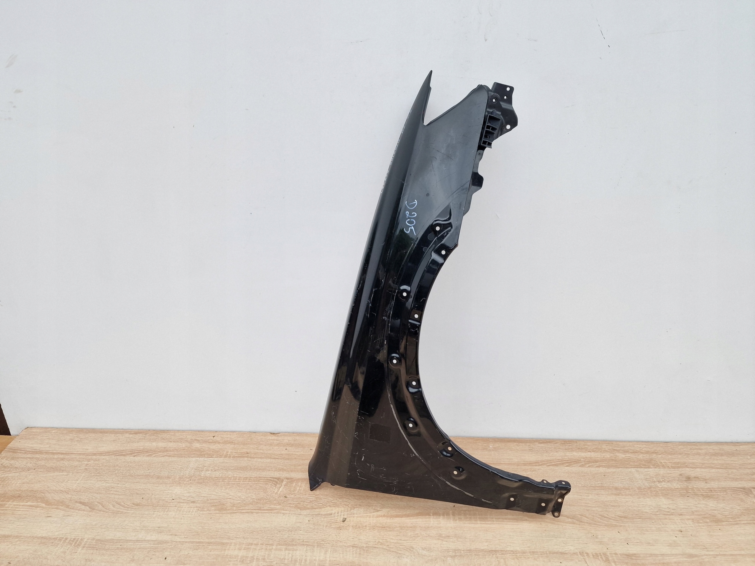 SUBARU LEGACY OUTBACK LIFT 06-09 ROK Destra parafango