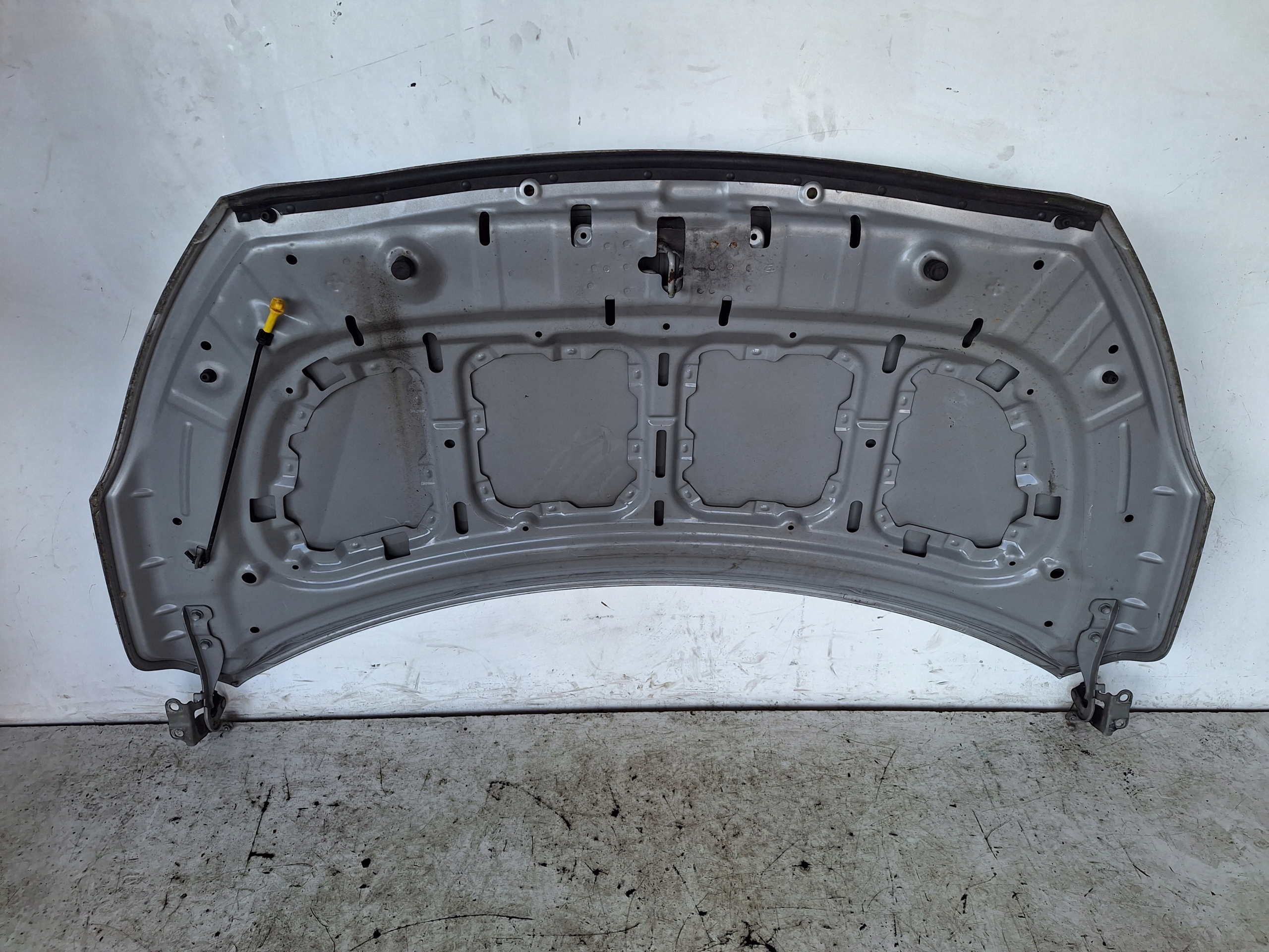HYUNDAI I20 LIFT 12-15 cofano