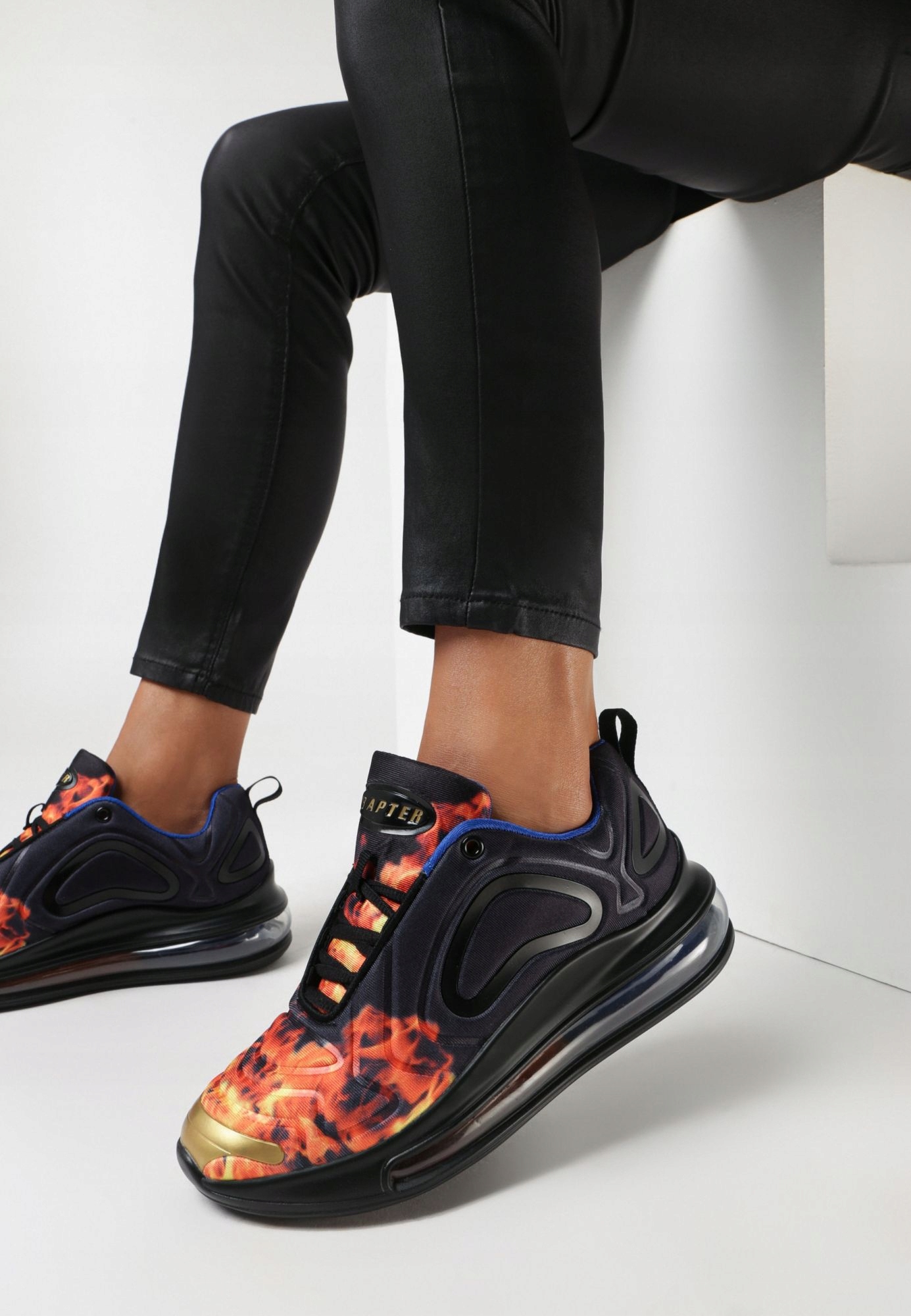 

Born2Be Czarno-Czerwone Sneakersy damskie 40