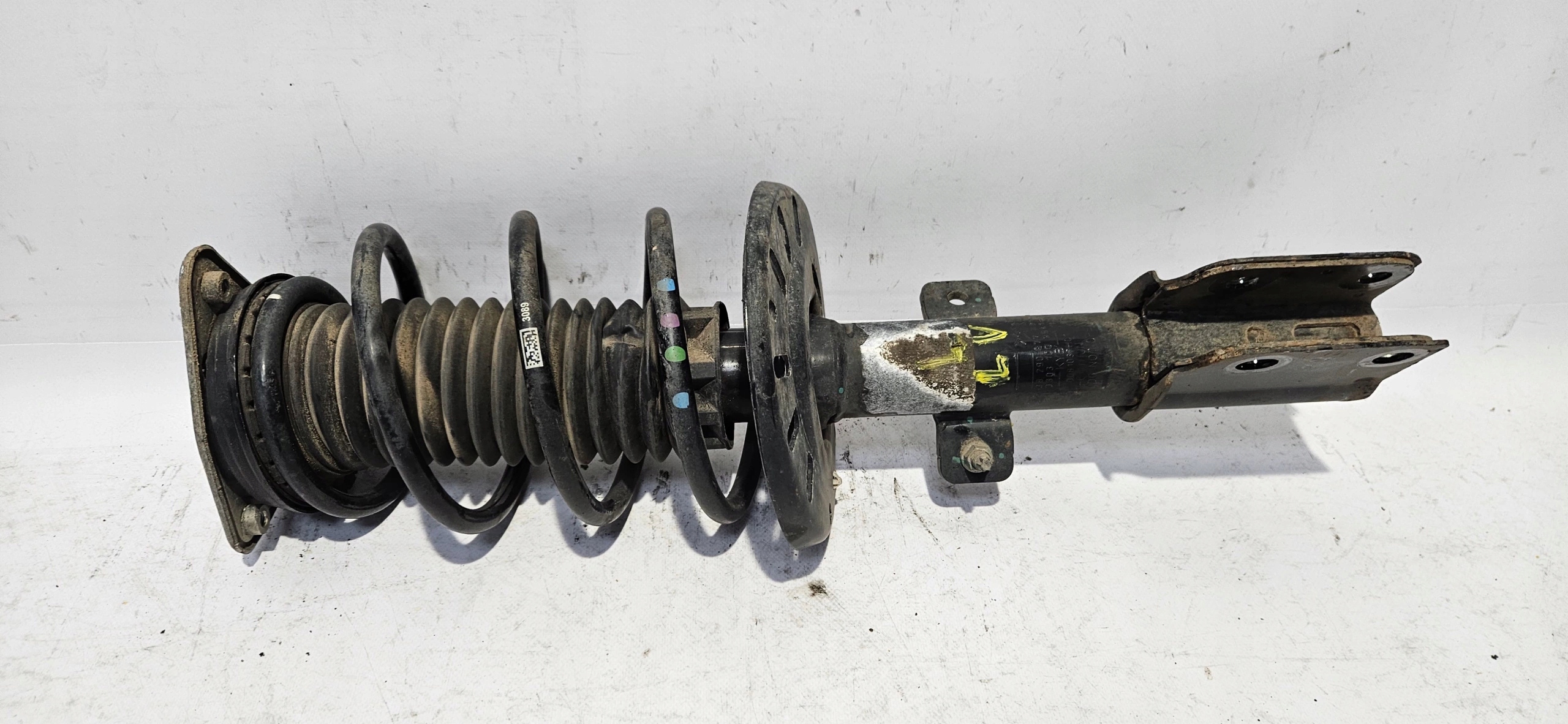 shock absorber right front CITROEN DS7 9829087780