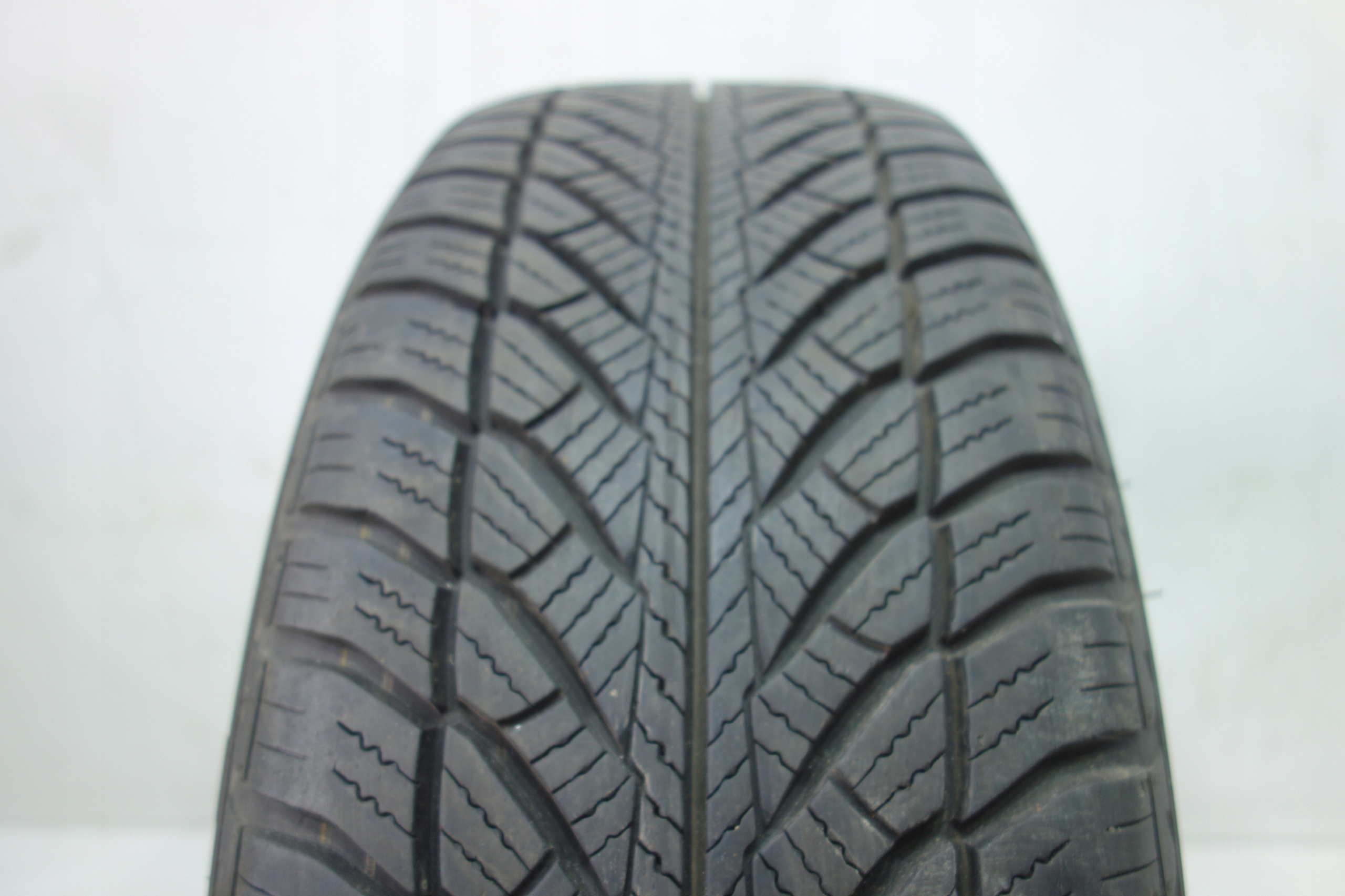 205/55 R16 OPONA GOODYEAR ULTRA GRIP PERFORMANCE