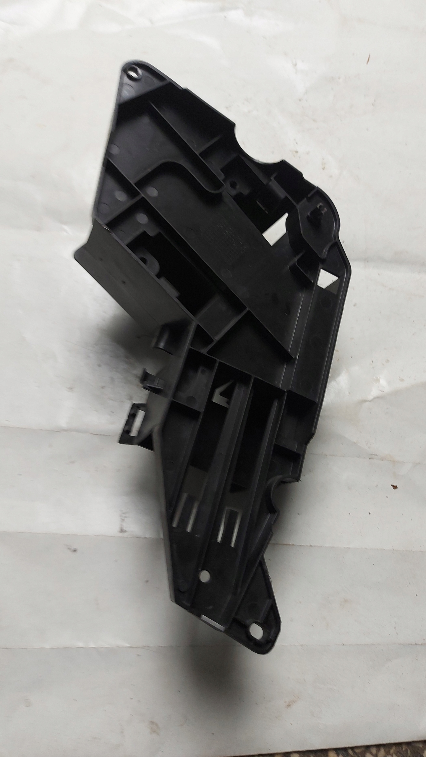 bracket console holder STEROWNIKA MODULU PDC AUDI A6 C5 4B OE EU
