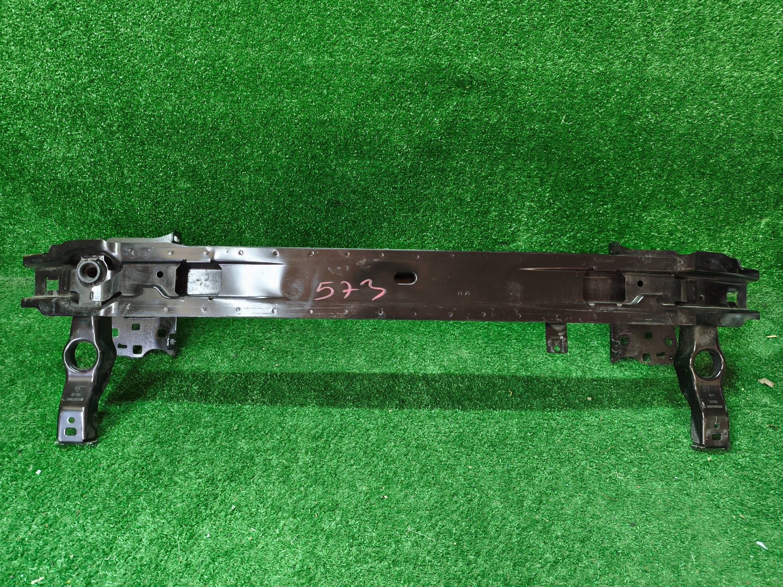 bumper support of the front front VW TOURAN II 15- 5TA NR.573