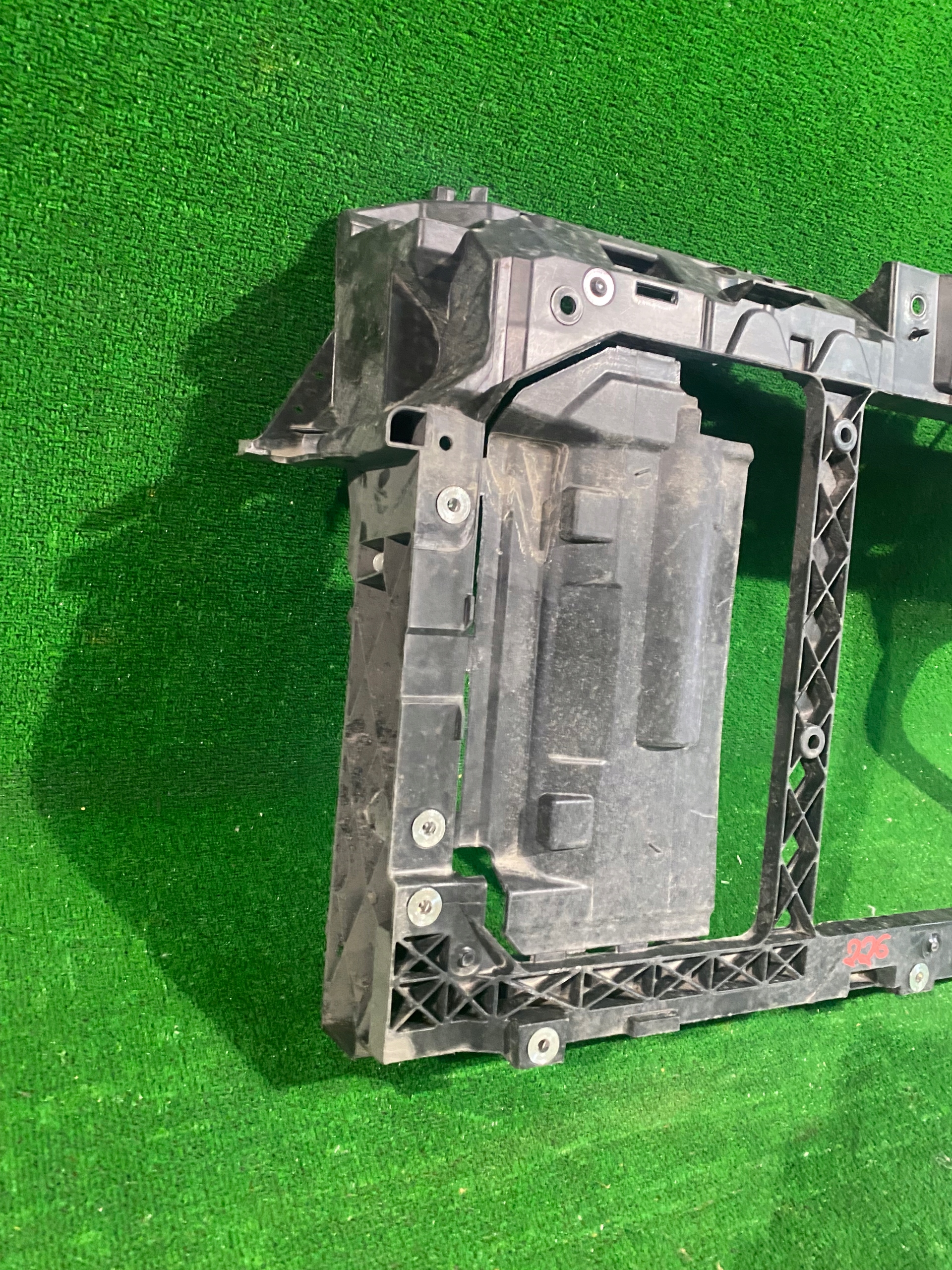 support panel for radiators FORD FIESTA MK7 NR.708