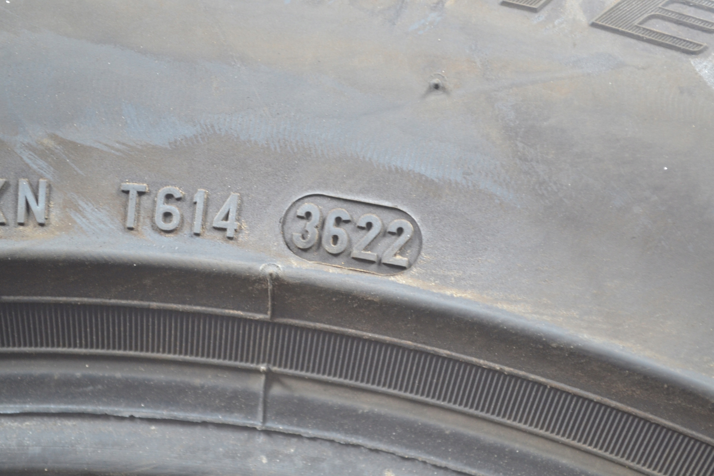 205/60R17 93H PIRELLI SOTTOZERO 3 x2szt 7425z EAN (GTIN) 8019227246148