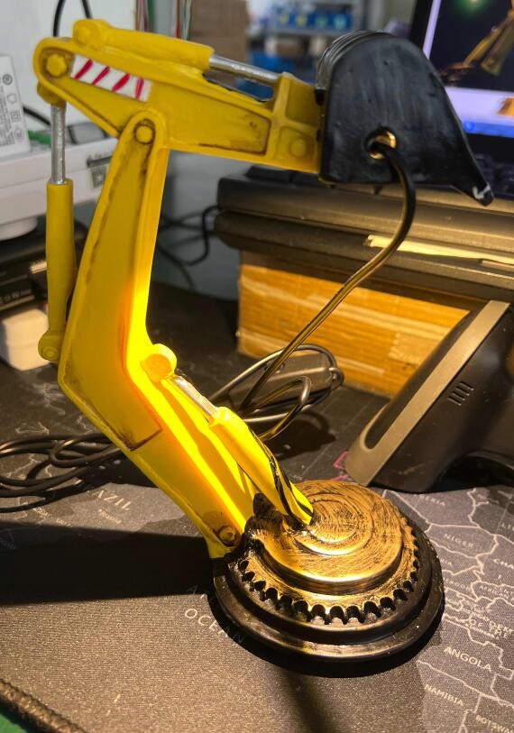 LAMPKA BIURKOWA BIURKO LED CIEPŁE ŚWIATŁO -KOPARKA Rodzaj gwintu wymienny moduł LED